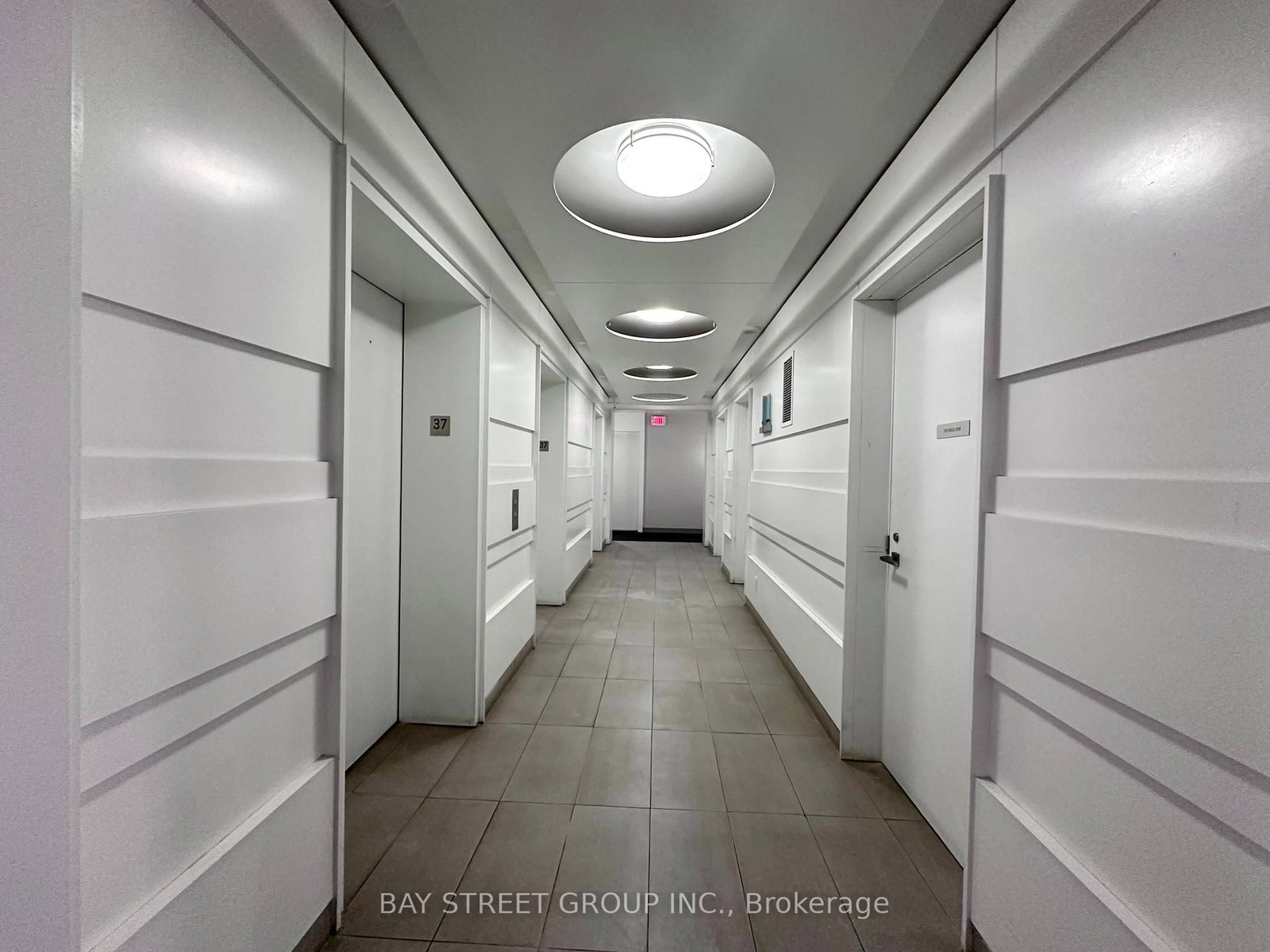 12 York Street, Unit 3704 - Photo 5