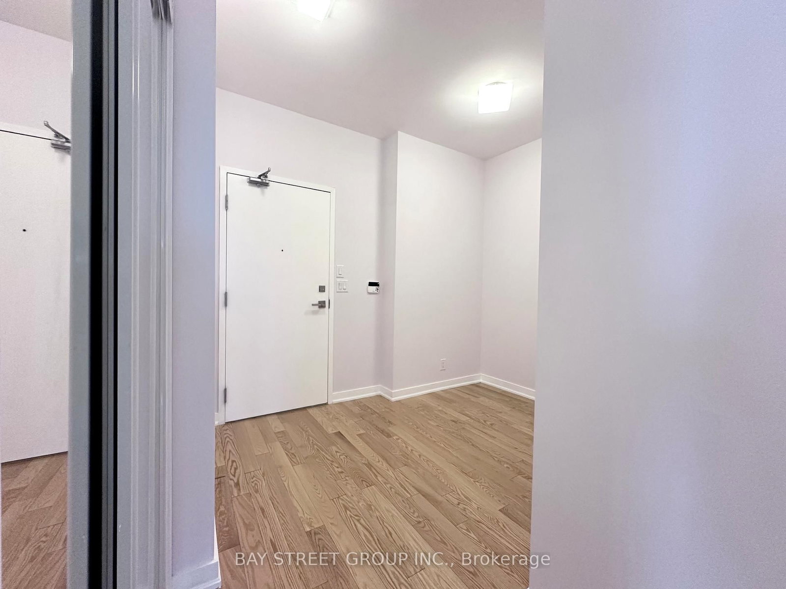 12 York Street, Unit 3704 - Photo 8