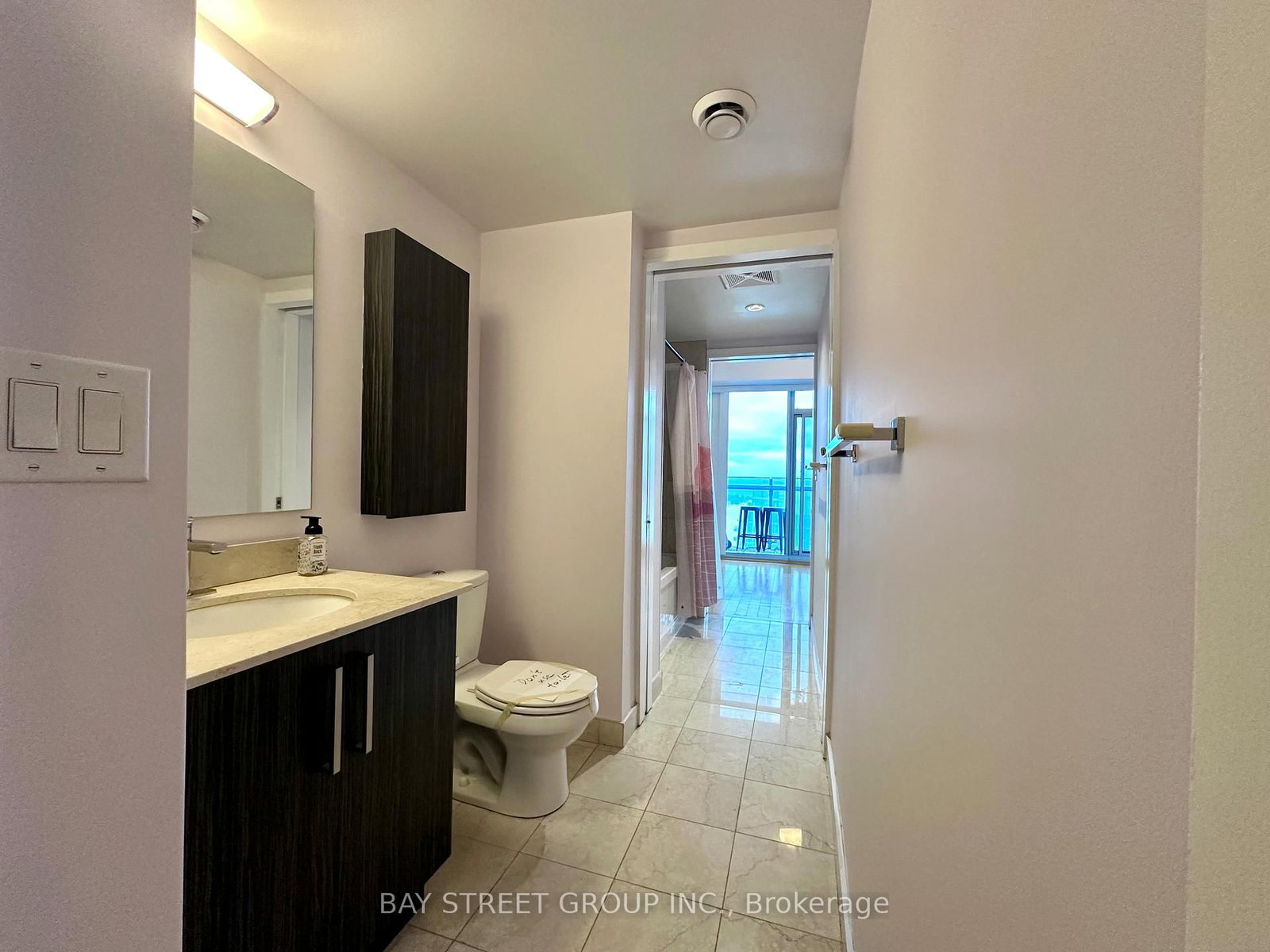 12 York Street, Unit 3704 - Photo 9