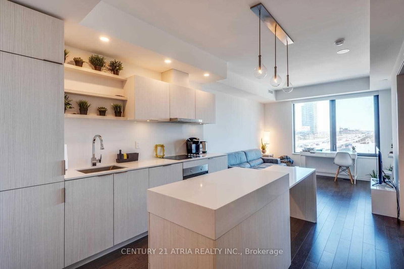 home for lease on 607-12 Bonnycastle Street