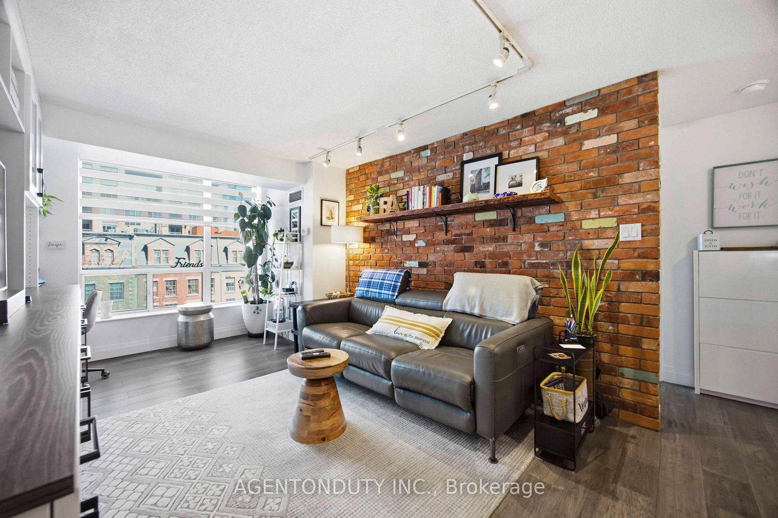 109 Front Street E, Unit 516 - Photo 12