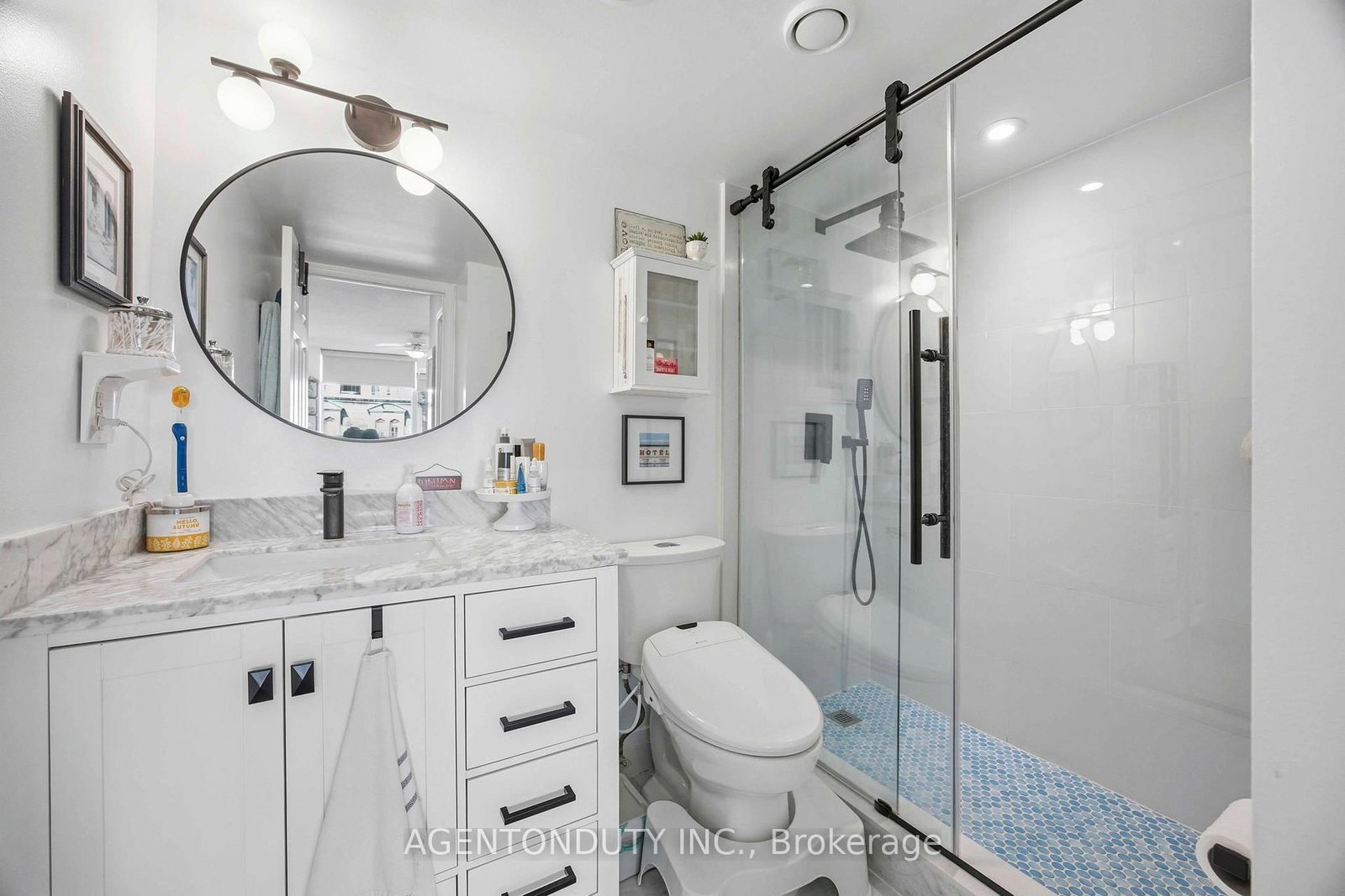 109 Front Street E, Unit 516 - Photo 19