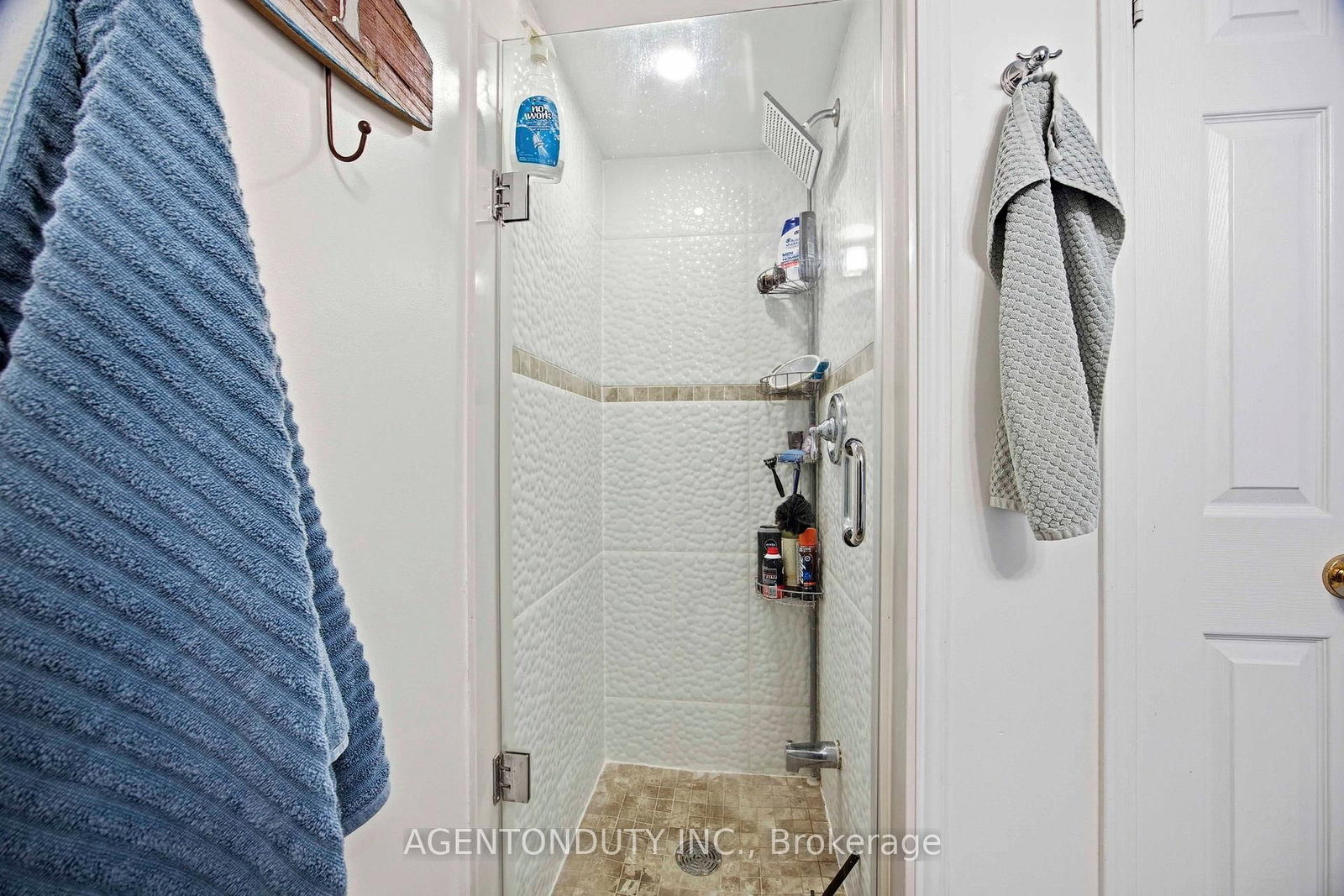 109 Front Street E, Unit 516 - Photo 22