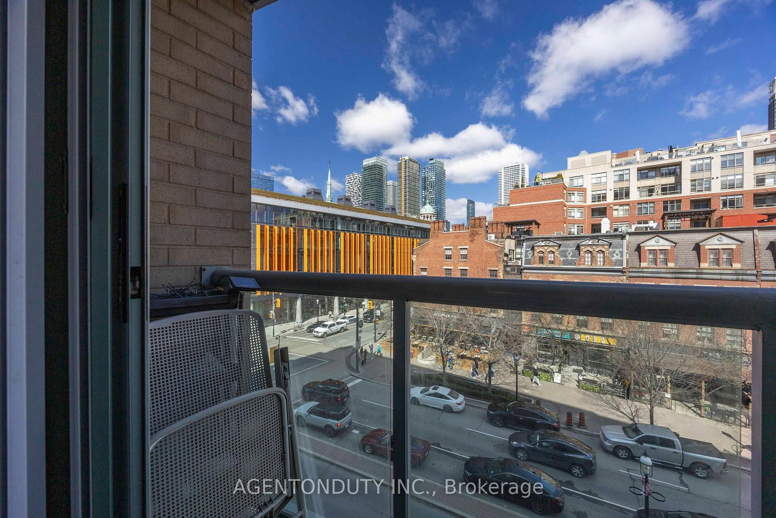 109 Front Street E, Unit 516 - Photo 29