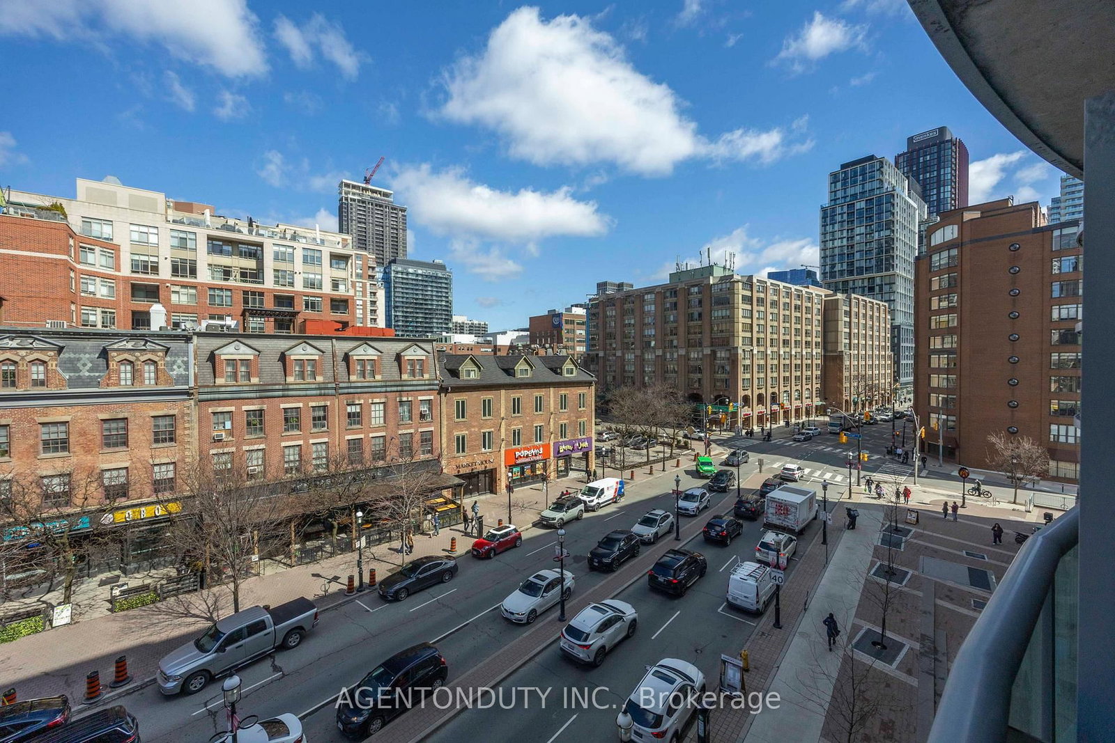 109 Front Street E, Unit 516 - Photo 32