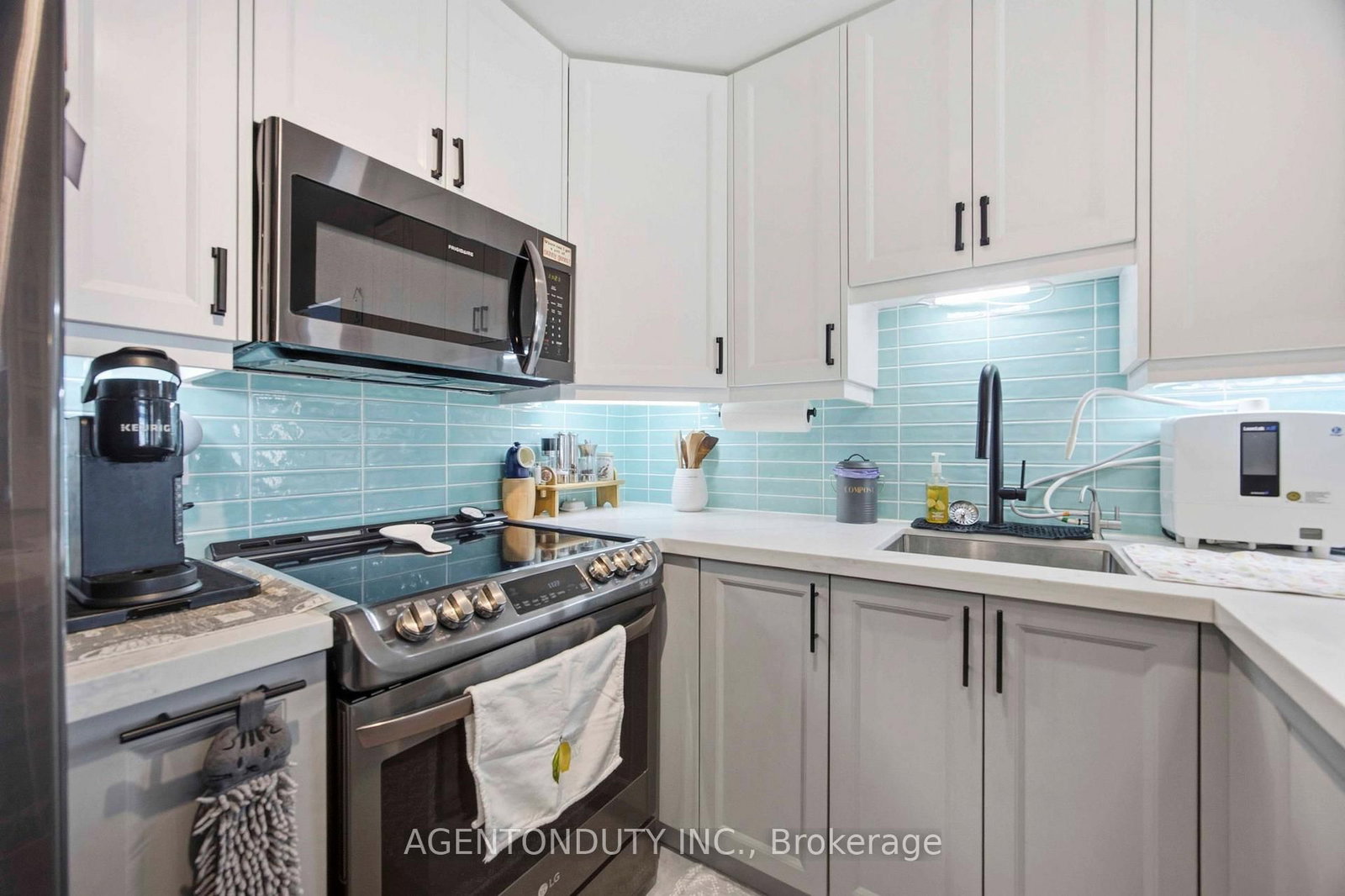 109 Front Street E, Unit 516 - Photo 7