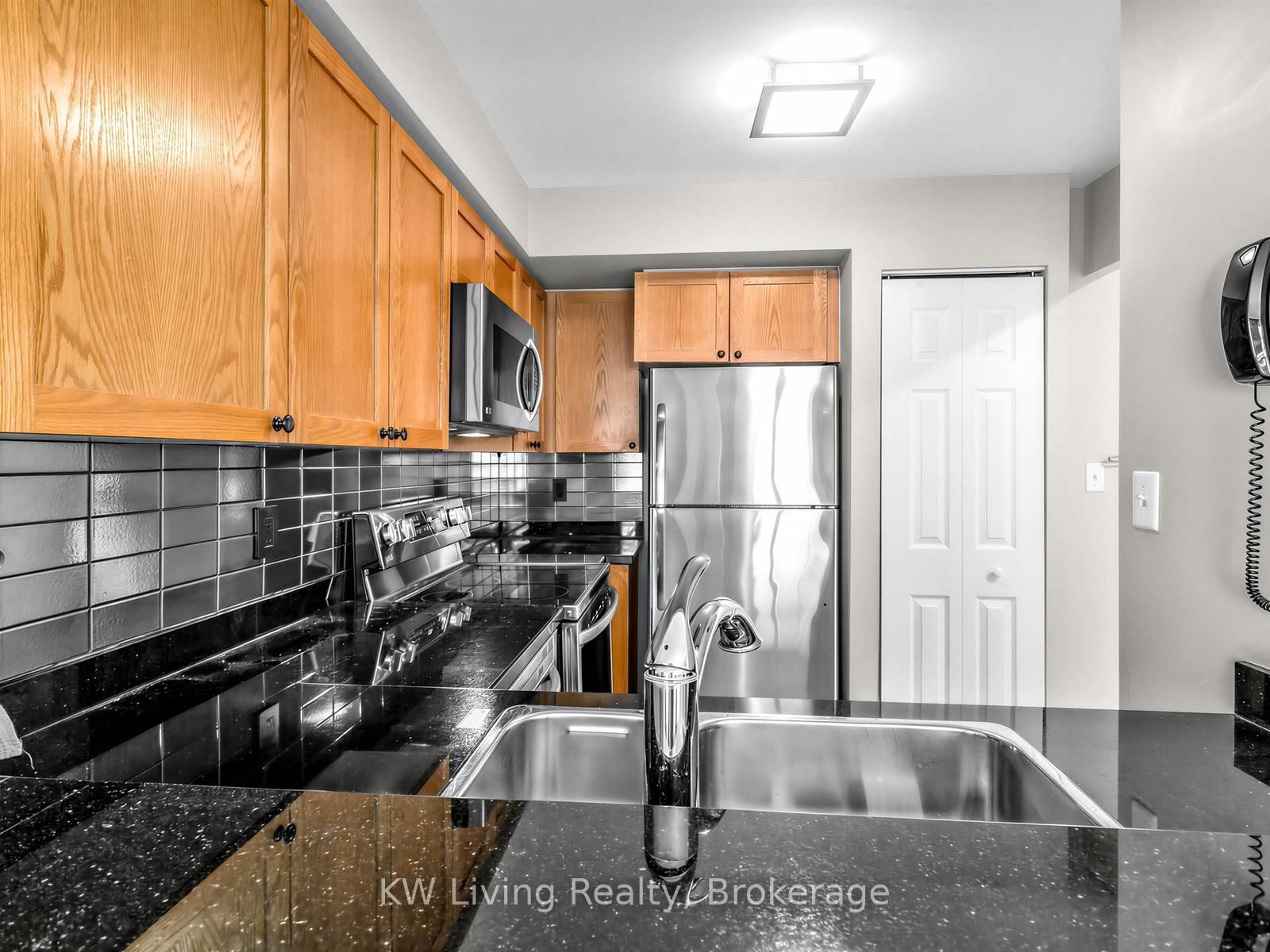 Condo for sale at 208-99 Hayden Street, Toronto, Ontario, M4Y 3B4 - Church-Yonge Corridor - MLS: C12991276