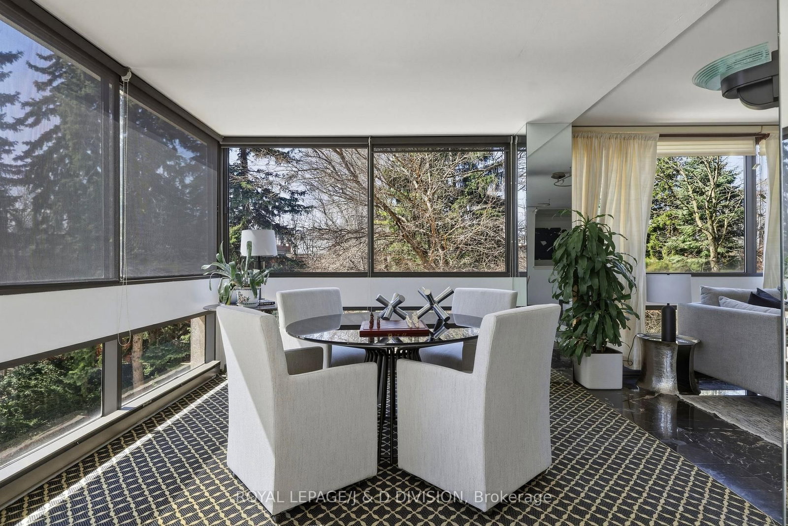 150 Heath Street W, Unit 203 - Photo 8