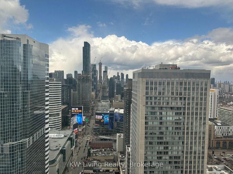 3714 - 197 Yonge St, Toronto, M5B 1M4 | Image 2