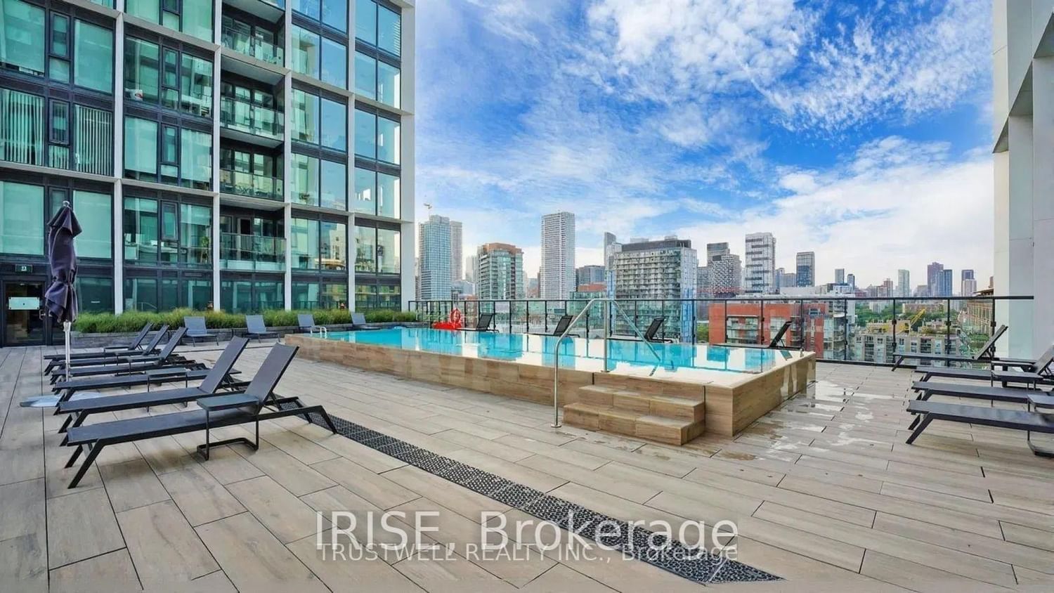 158 FRONT Street E, Unit 212 - Photo 17