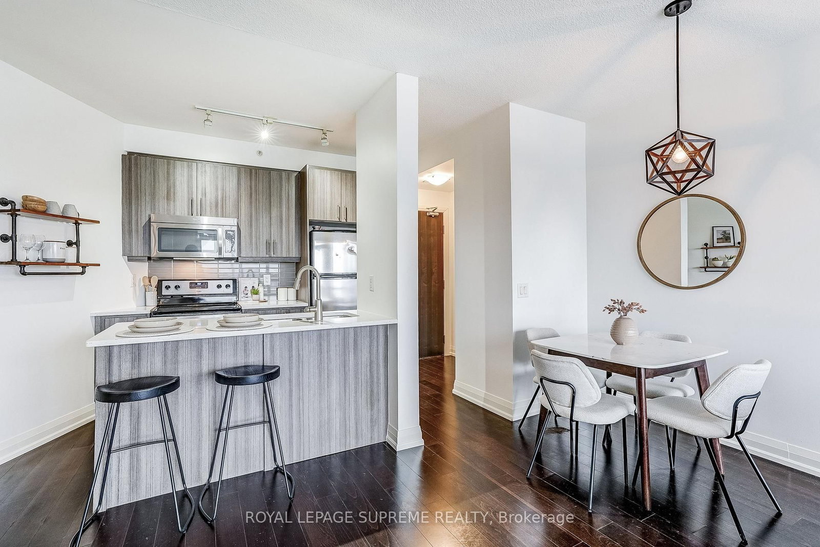 85 The Donway West, Unit 504 - Photo 12