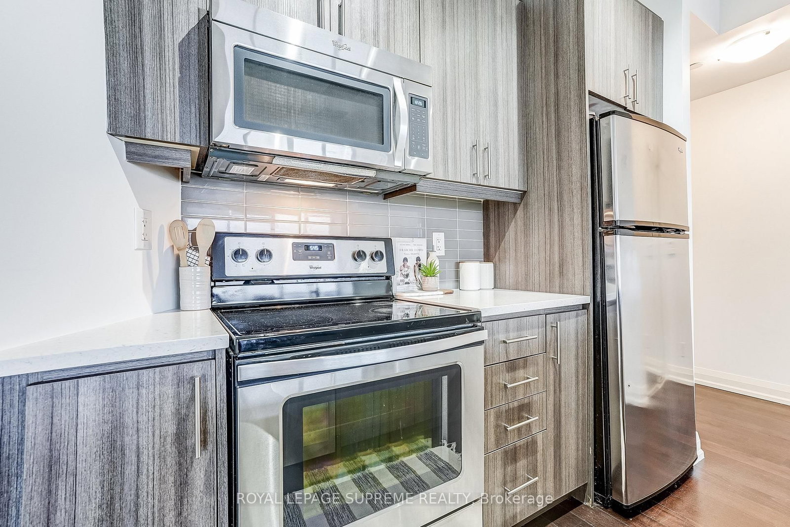 85 The Donway West, Unit 504 - Photo 15