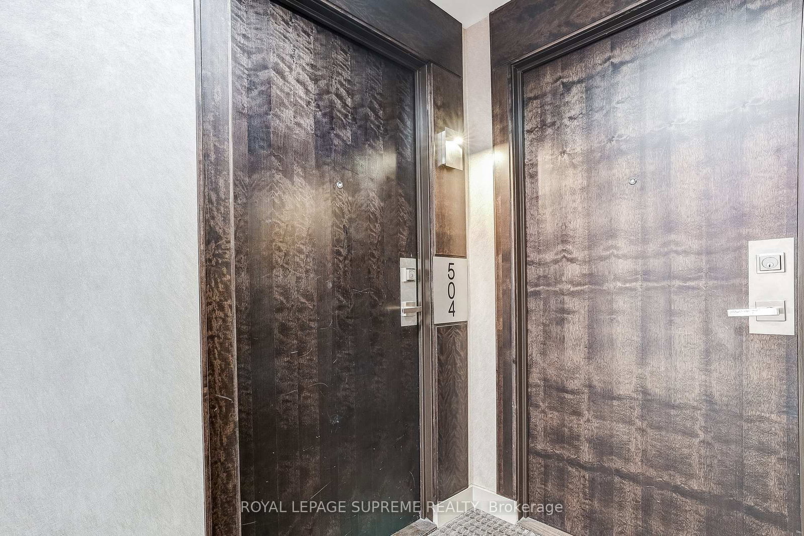 85 The Donway West, Unit 504 - Photo 20