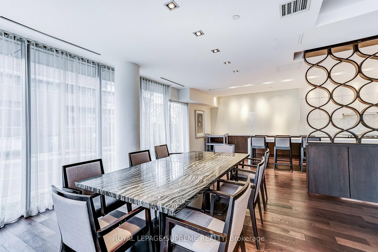 85 The Donway West, Unit 504 - Photo 31