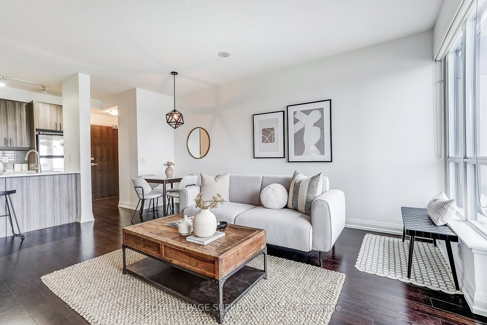 85 The Donway West, Unit 504 - Photo 6