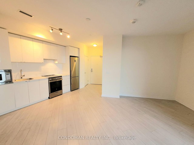 415 - 49 East Liberty Street