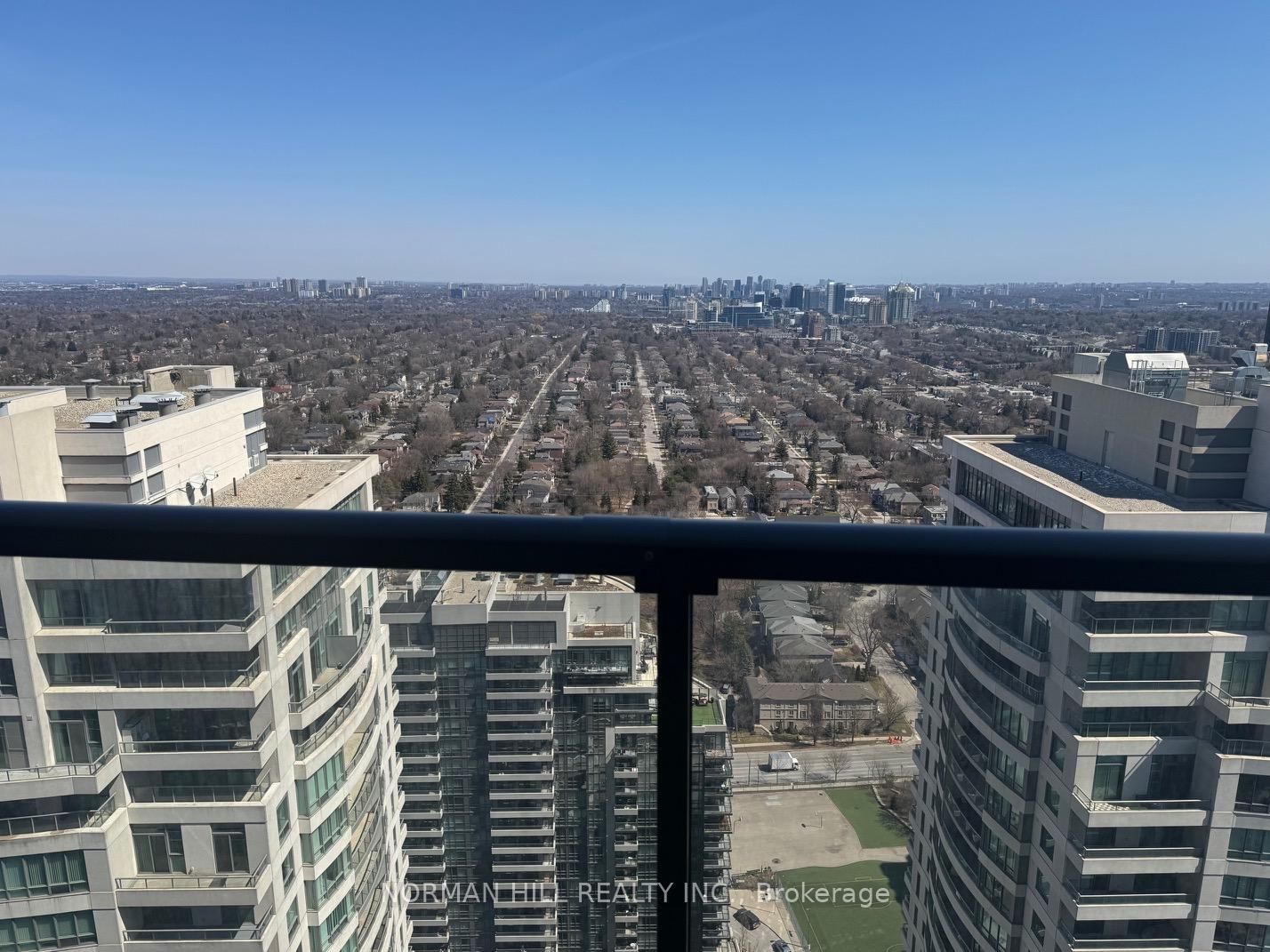 4955 Yonge Street, Unit PH701 - Photo 11