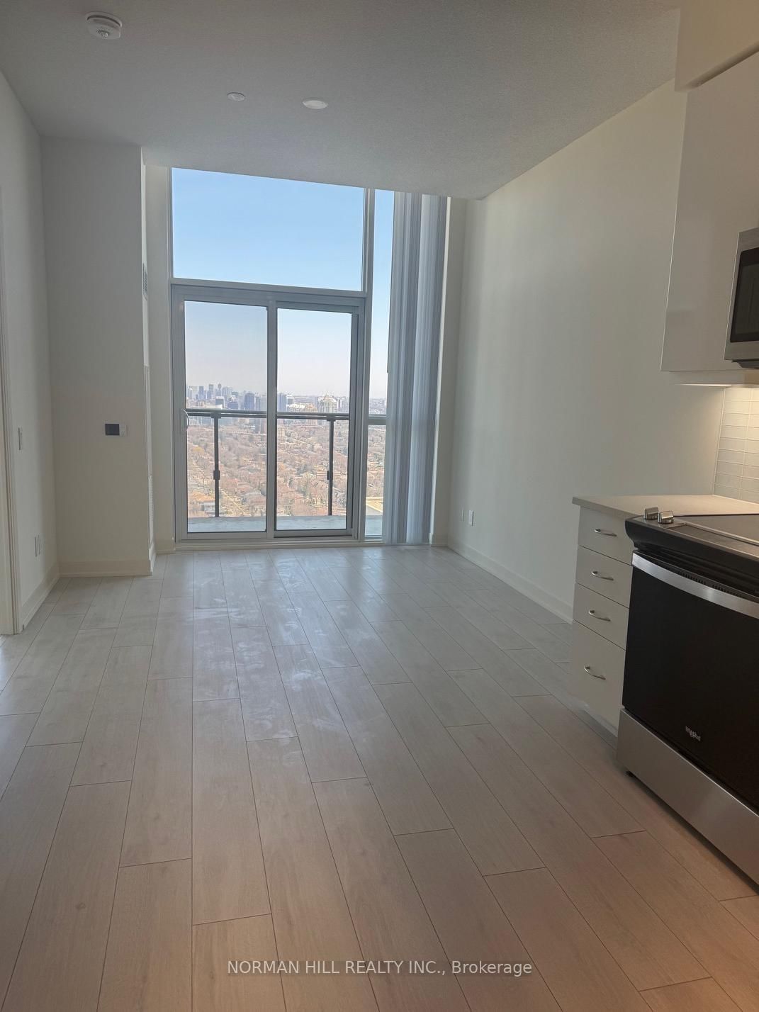 4955 Yonge Street, Unit PH701 - Photo 8