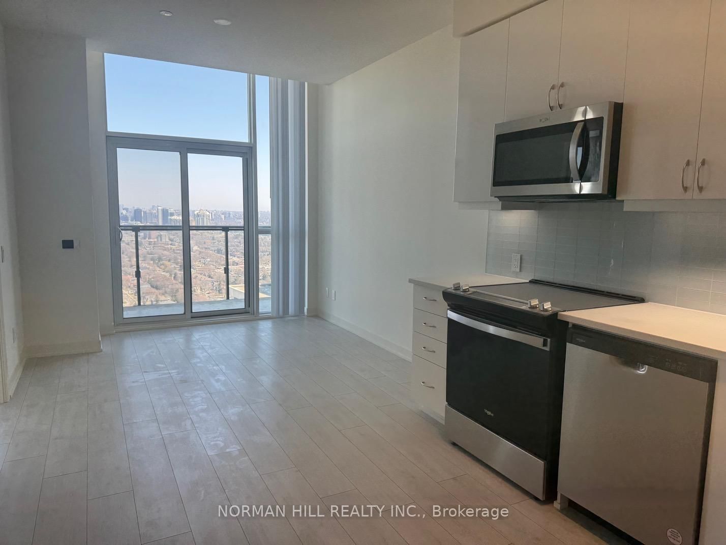 4955 Yonge Street, Unit PH701 - Photo 9