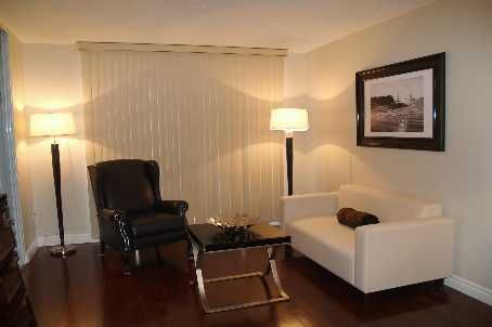 Room1