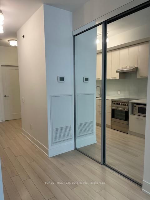 310 Tweedsmuir Avenue, Unit 203 - Photo 10