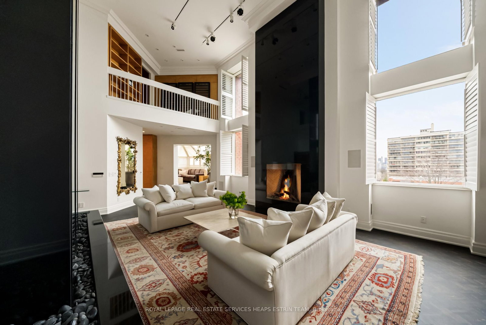 2 Lynwood Avenue, Unit PH1 - Photo 11