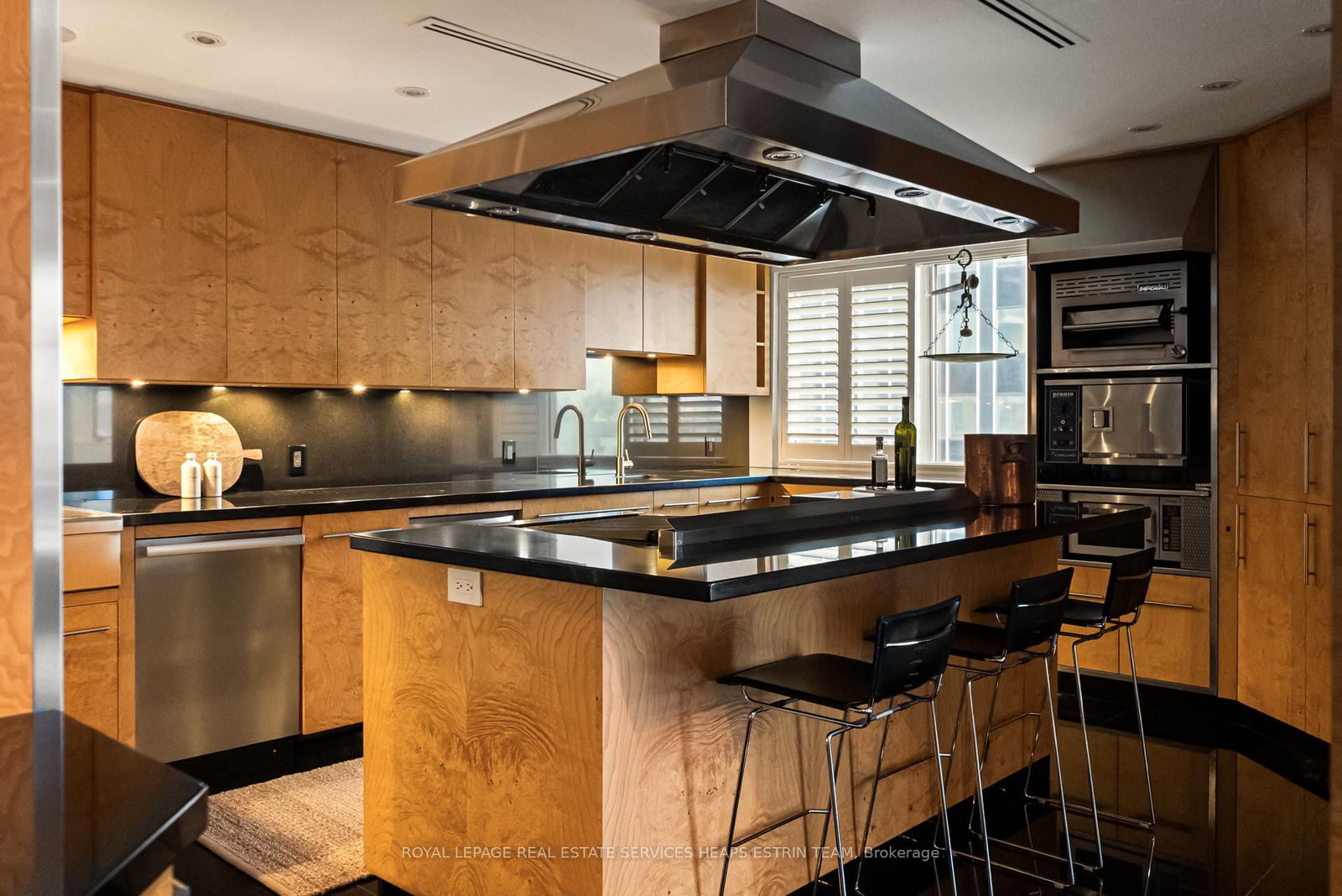 2 Lynwood Avenue, Unit PH1 - Photo 13