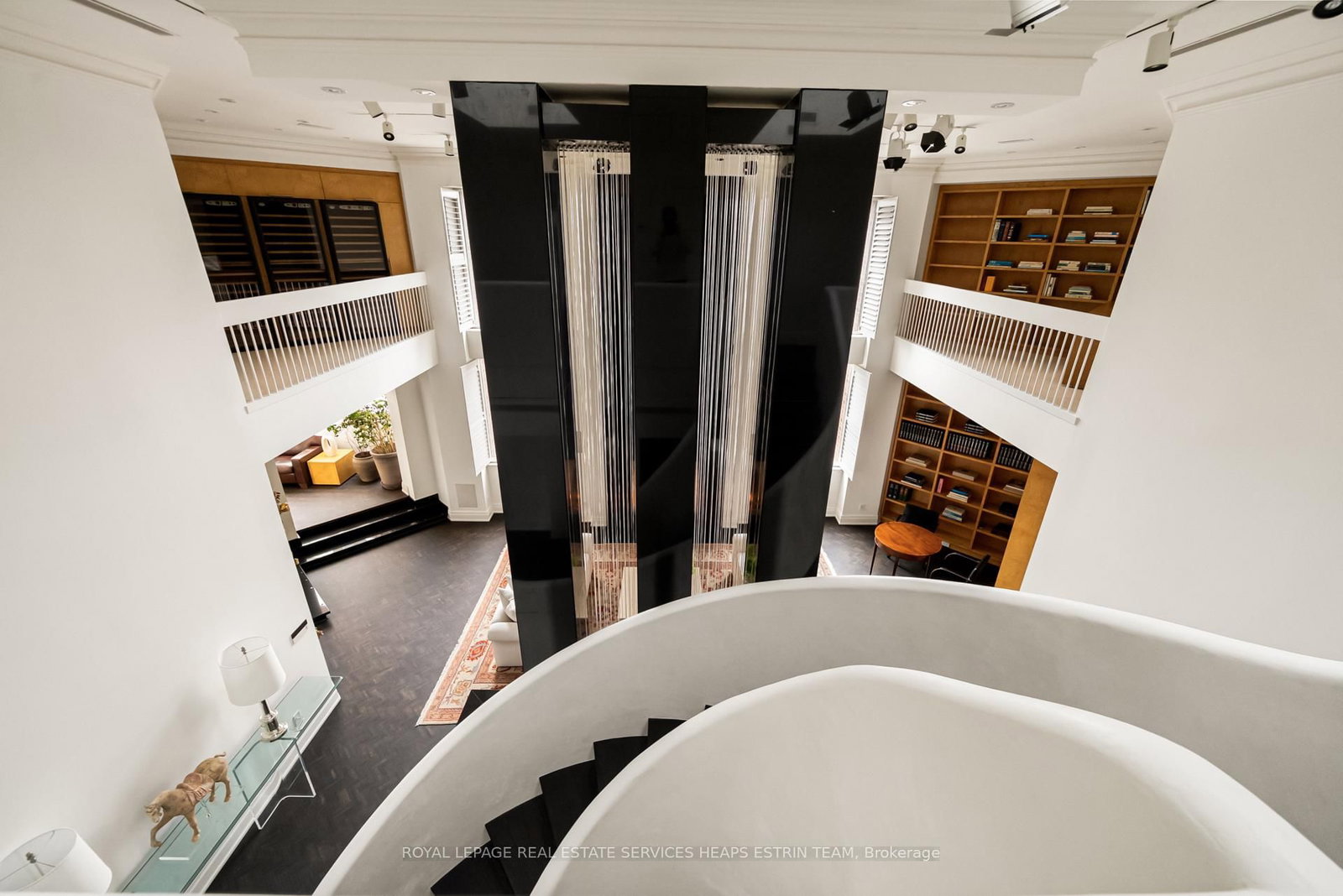 2 Lynwood Avenue, Unit PH1 - Photo 25