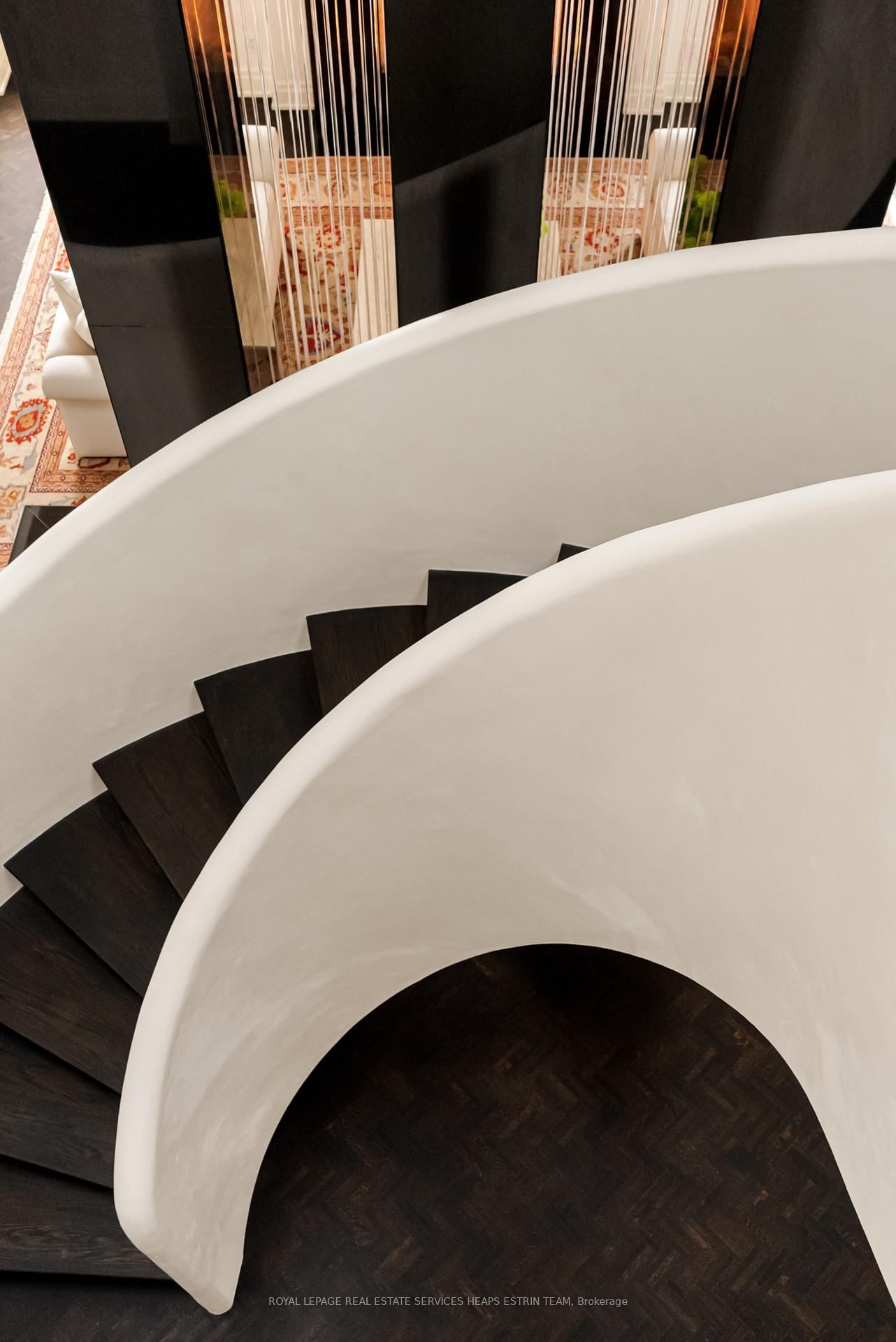 2 Lynwood Avenue, Unit PH1 - Photo 4