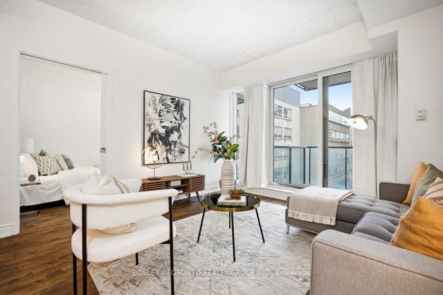 539 - 333 Adelaide Street E