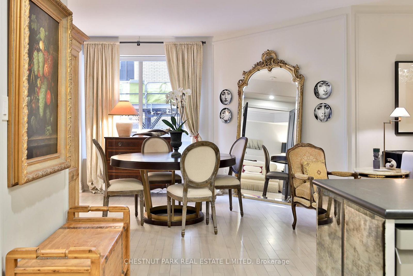 99 Avenue Road, Unit 508 - Photo 3