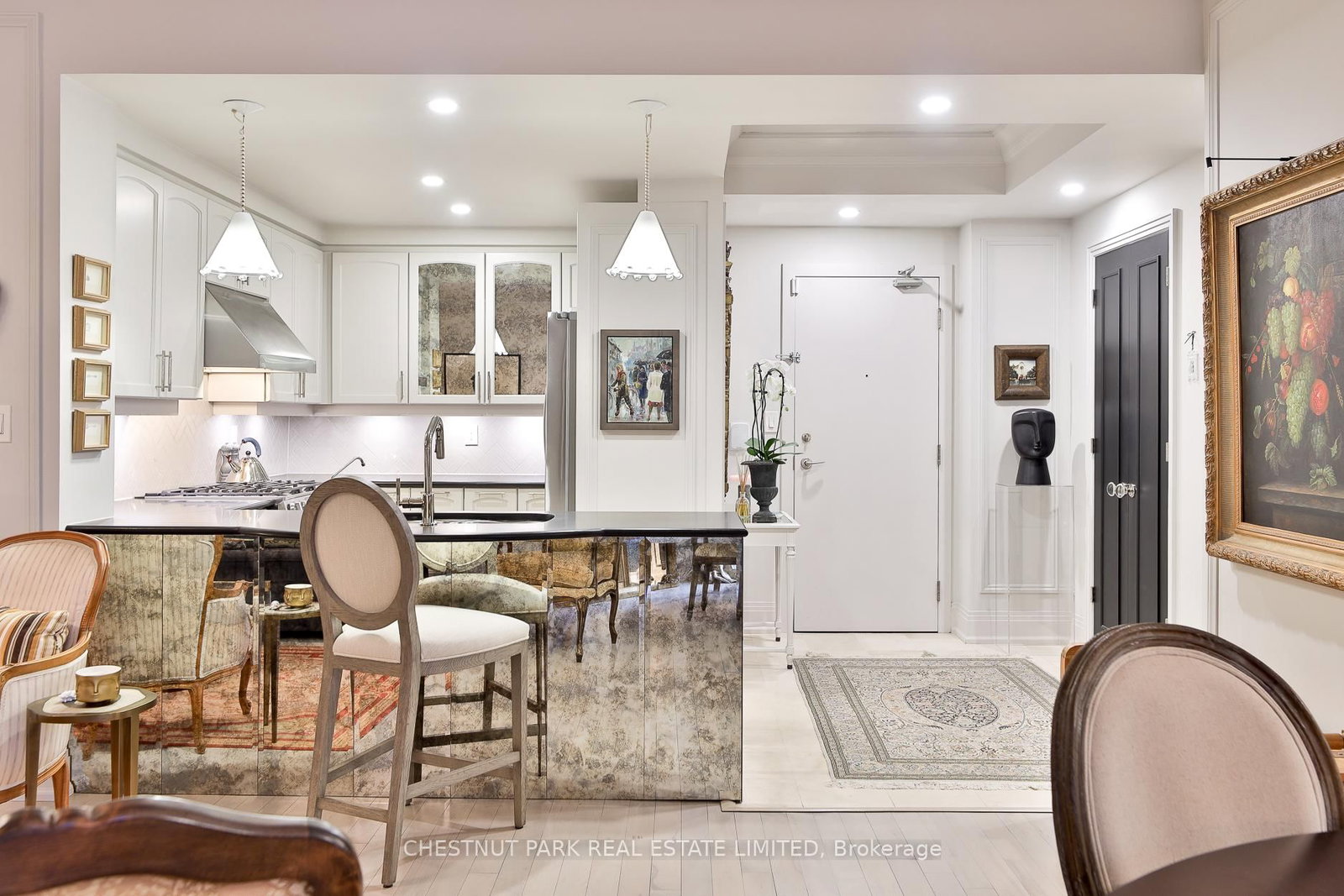 99 Avenue Road, Unit 508 - Photo 6