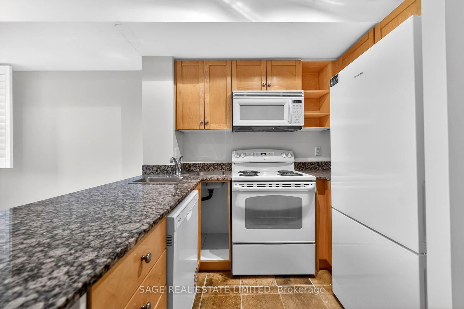 323 Richmond Street E, Unit 220 - Photo 10