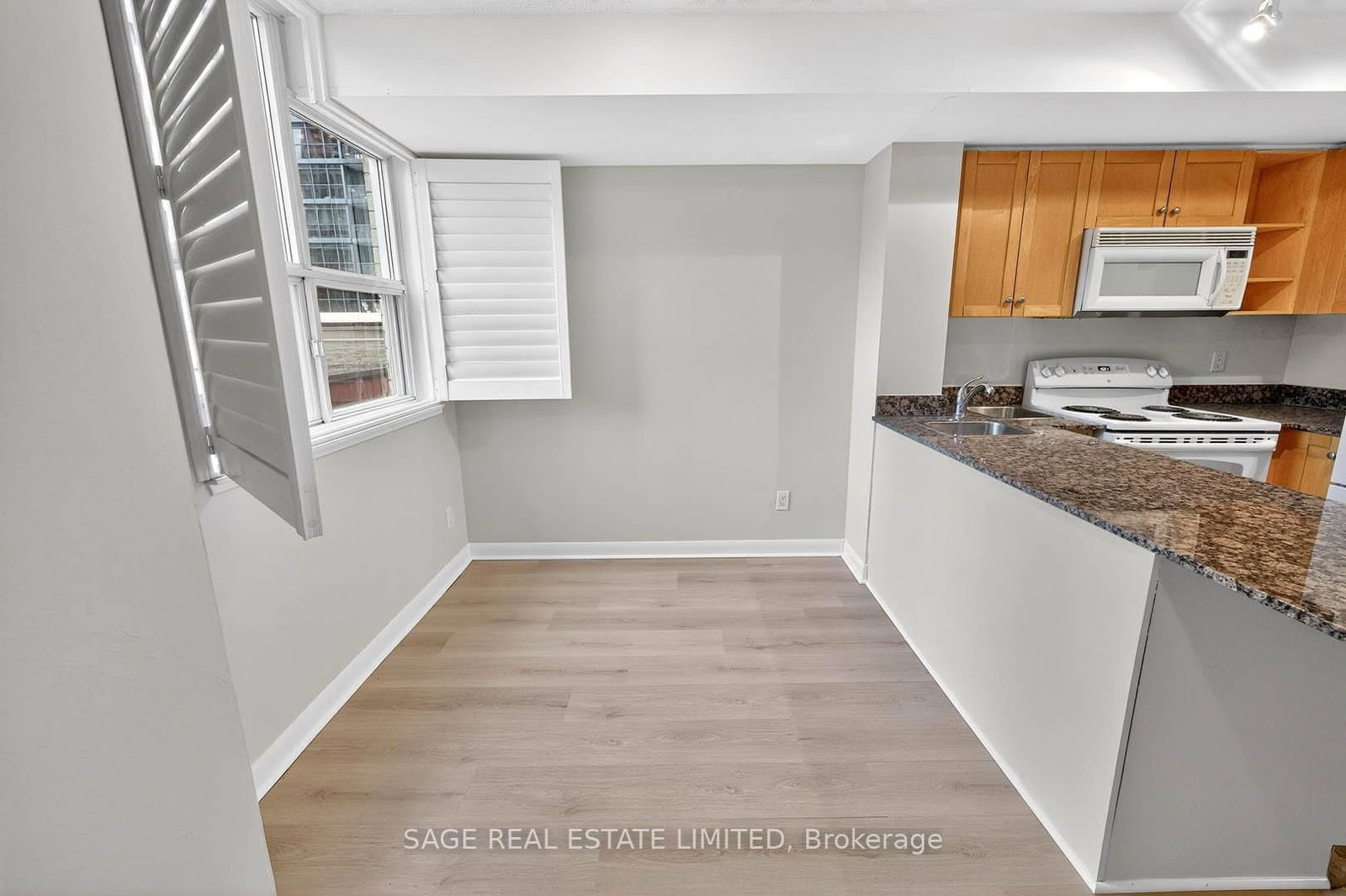 323 Richmond Street E, Unit 220 - Photo 2