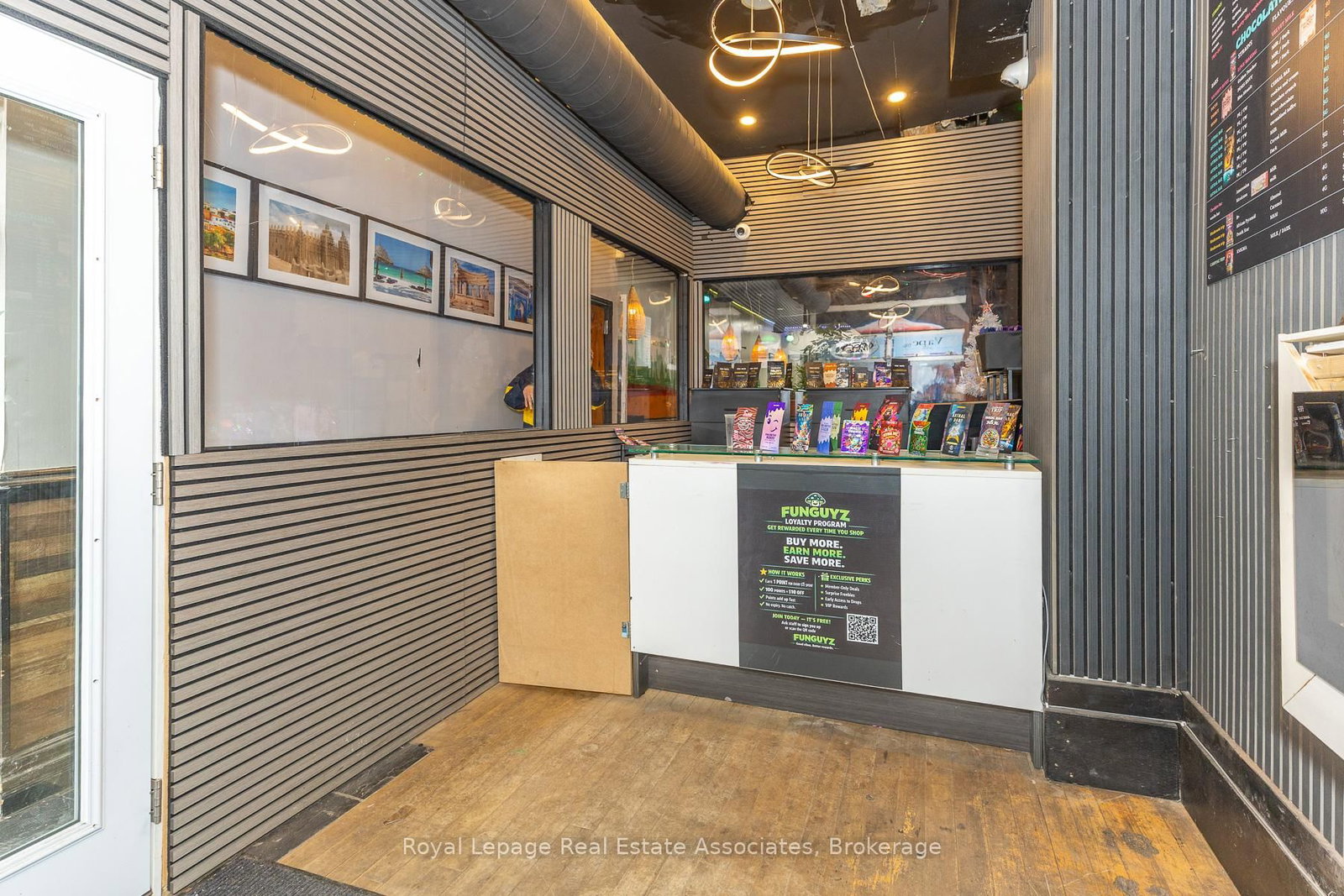 592 Queen Street W - Photo 5