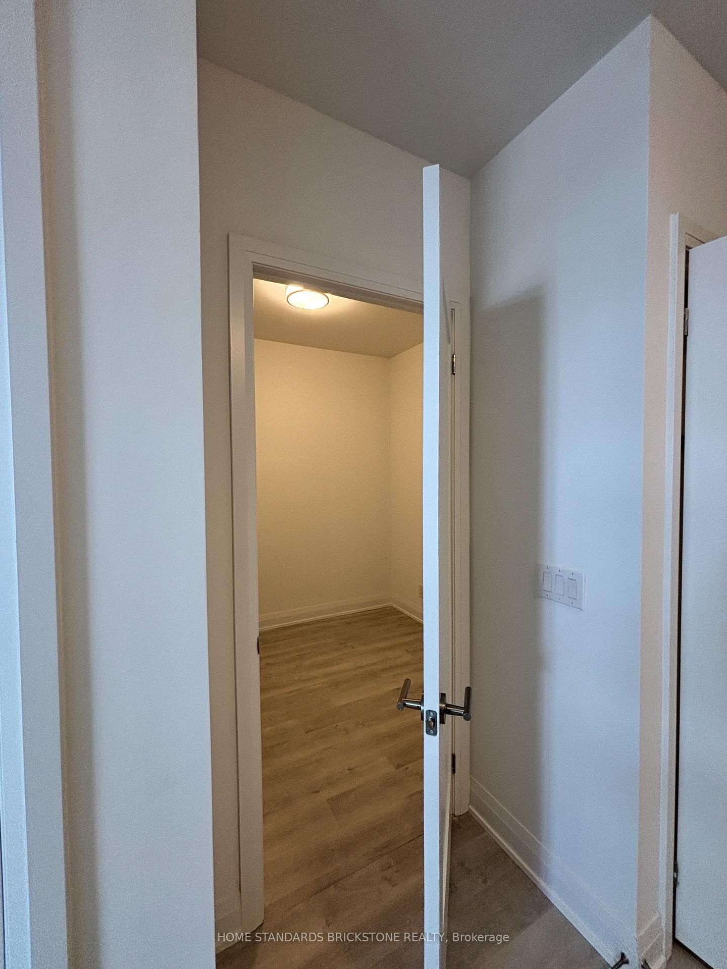 65 Broadway Avenue, Unit 3509 - Photo 17