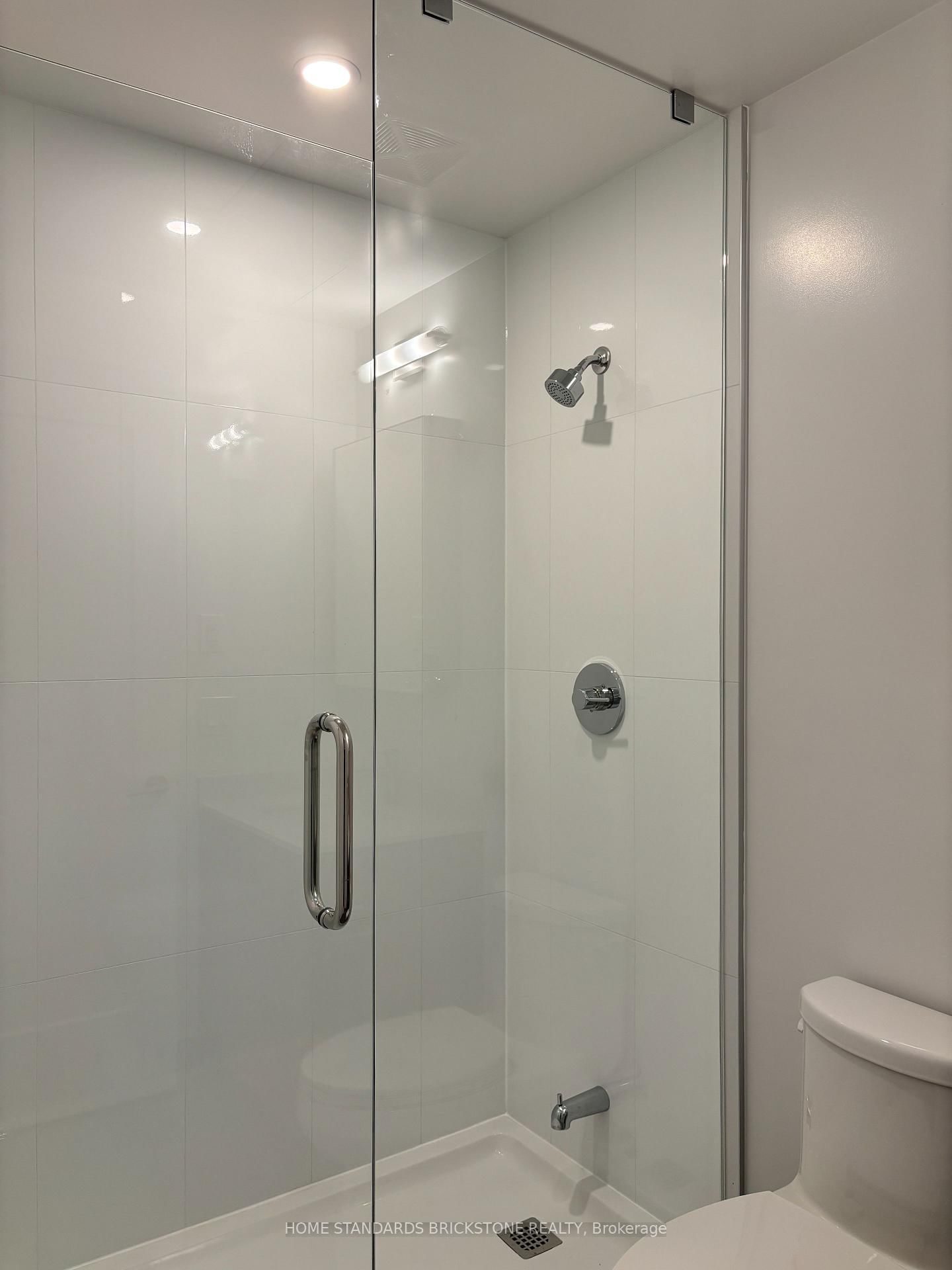 65 Broadway Avenue, Unit 3509 - Photo 22