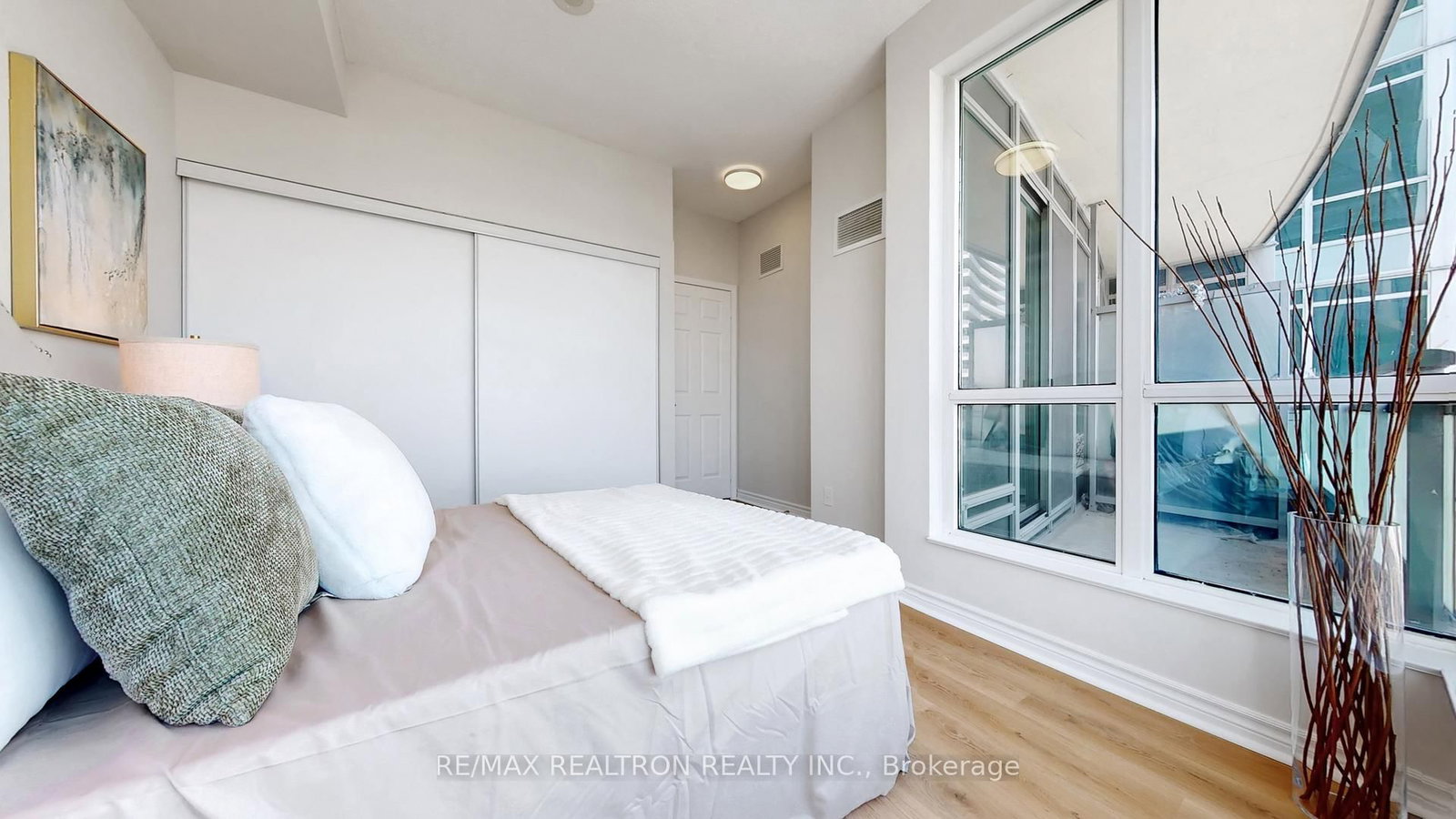 18 Holmes Avenue, Unit 2115 - Photo 29