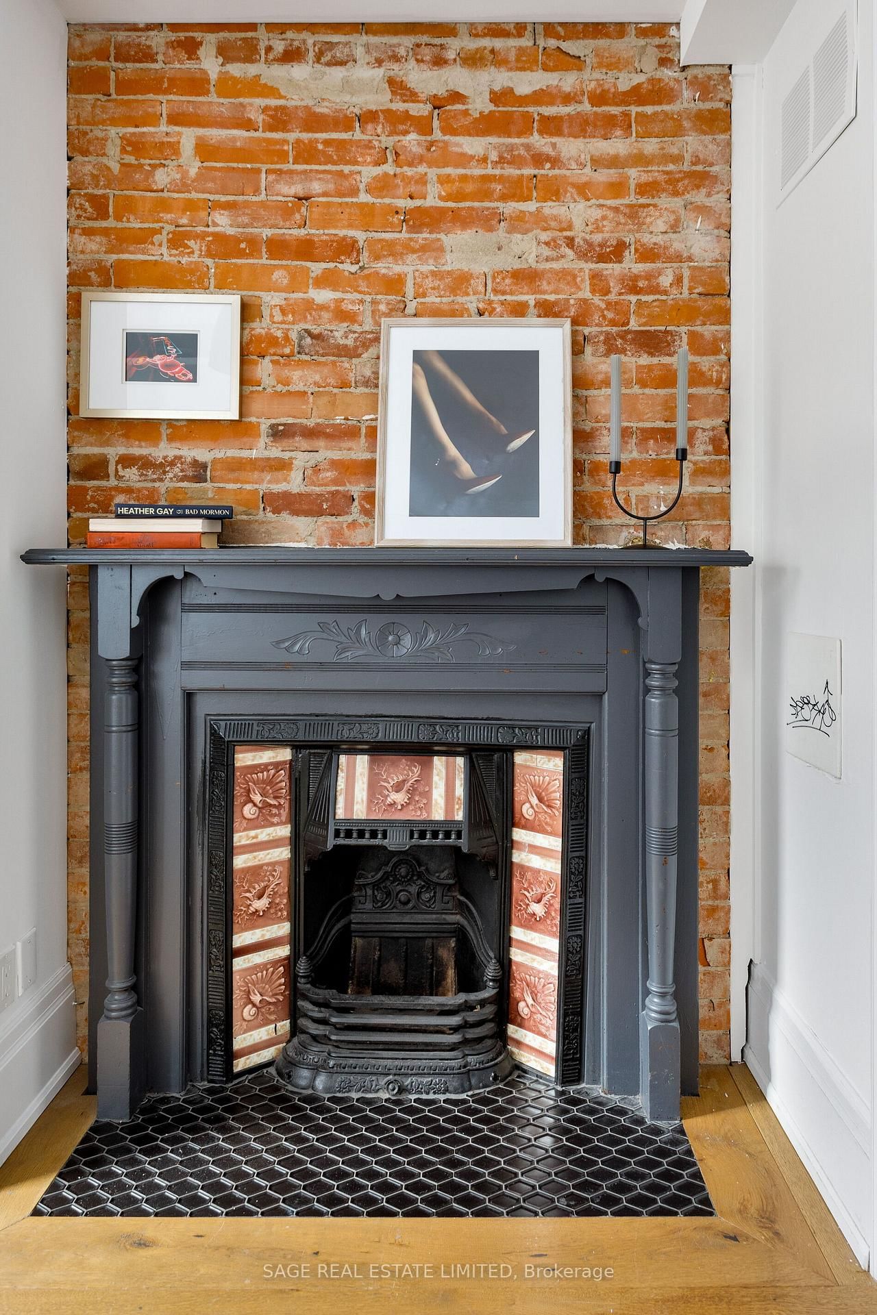 Semi-Detached House for sale at 221 Crawford Street, Toronto, Ontario, M6J 2V5 - Trinity-Bellwoods - MLS: C12991972