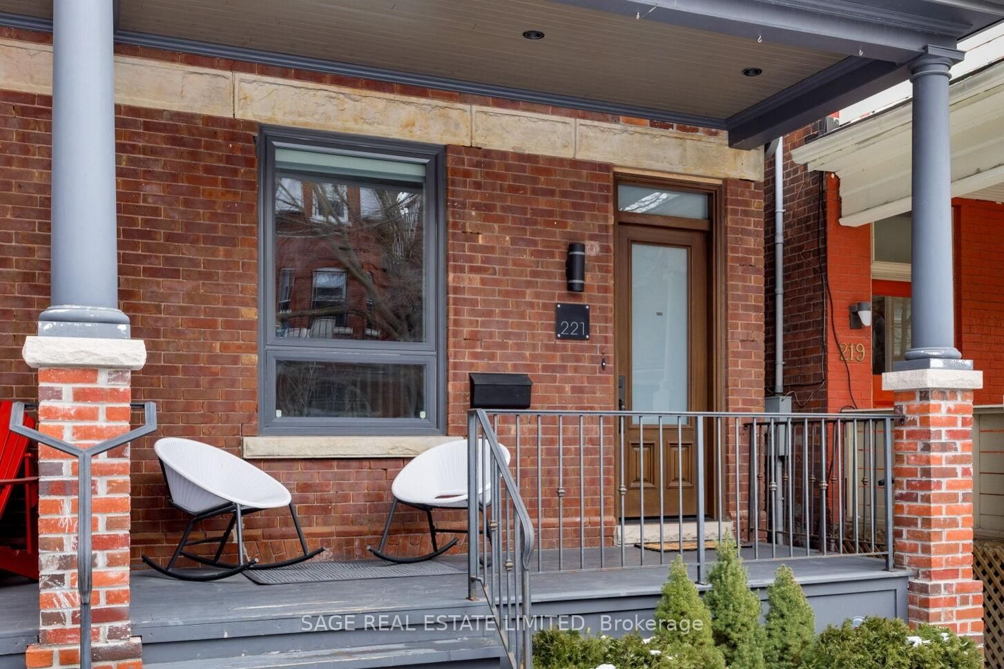 Semi-Detached House for sale at 221 Crawford Street, Toronto, Ontario, M6J 2V5 - Trinity-Bellwoods - MLS: C12991972