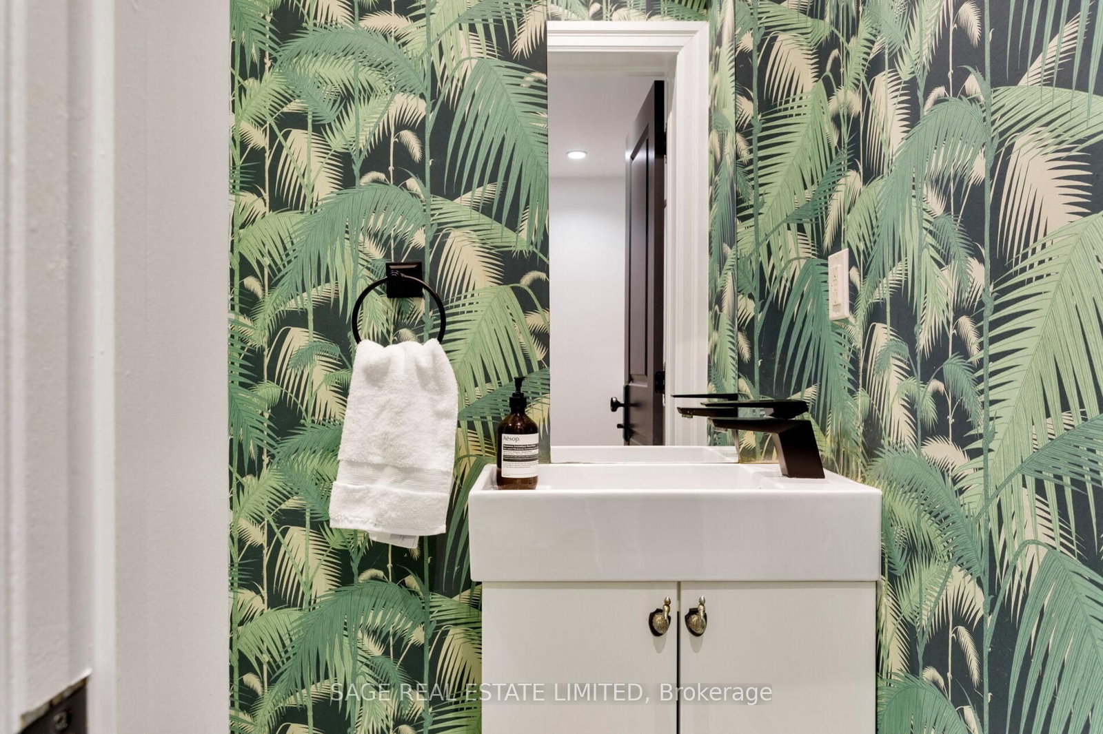 Semi-Detached House for sale at 221 Crawford Street, Toronto, Ontario, M6J 2V5 - Trinity-Bellwoods - MLS: C12991972