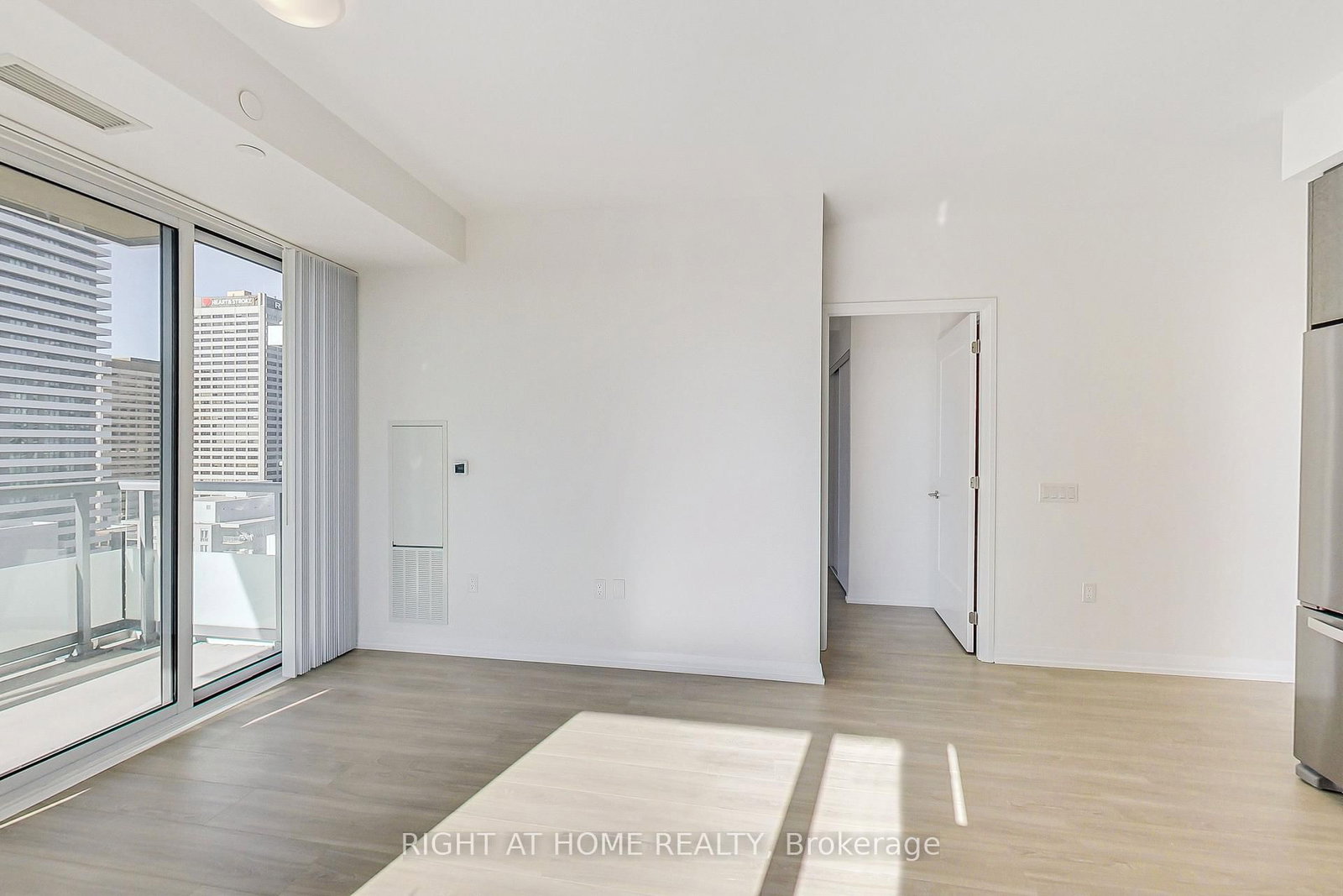 50 Dunfield Avenue, Unit 2113 - Photo 10