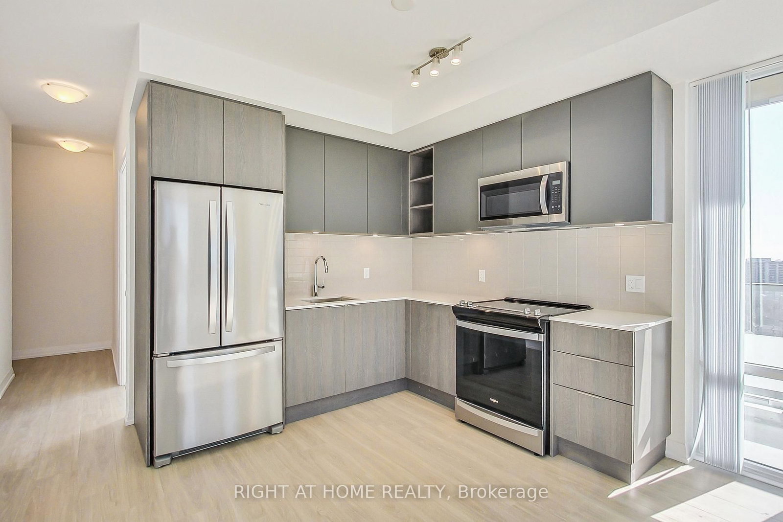 50 Dunfield Avenue, Unit 2113 - Photo 13