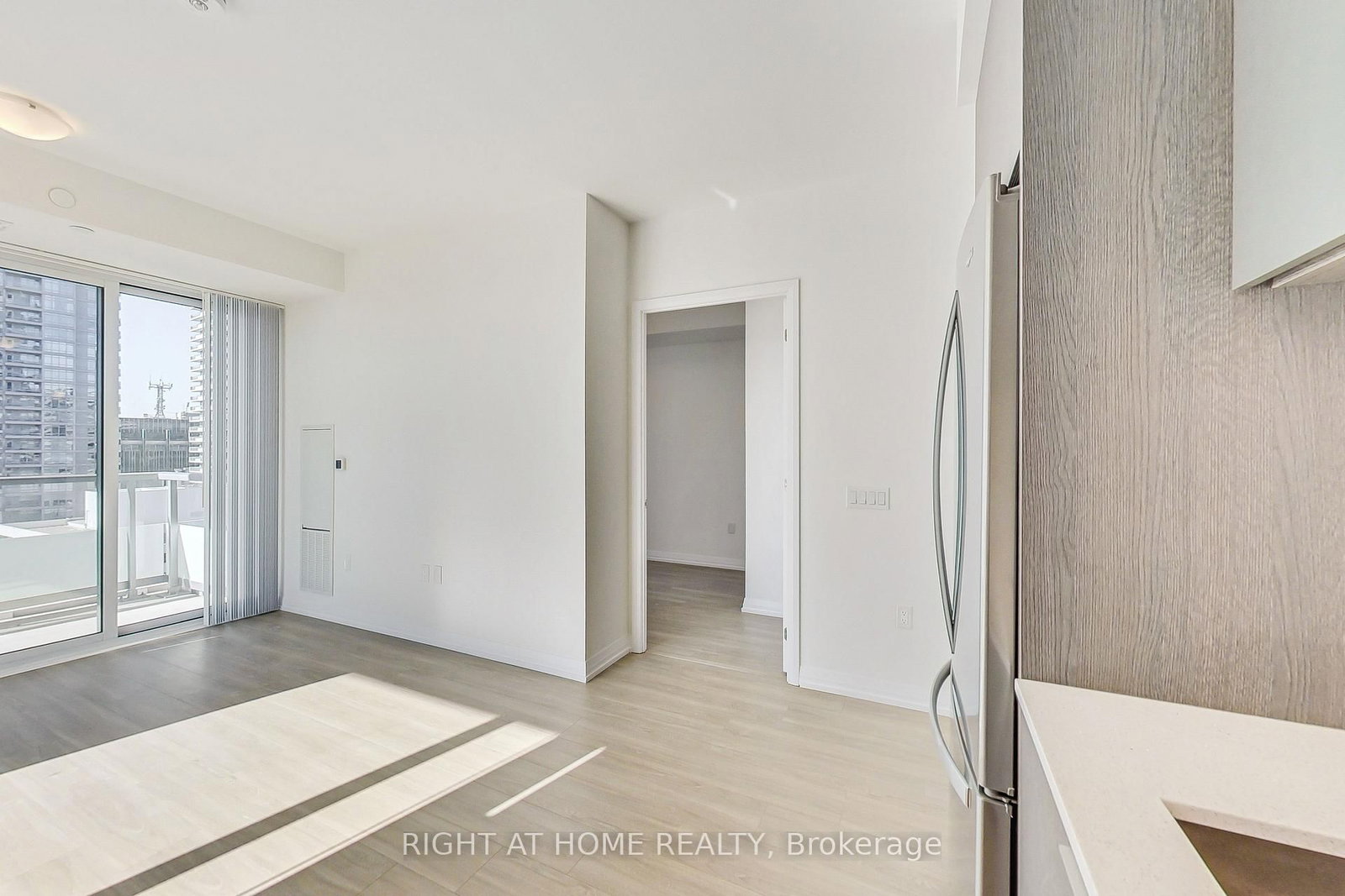 50 Dunfield Avenue, Unit 2113 - Photo 15