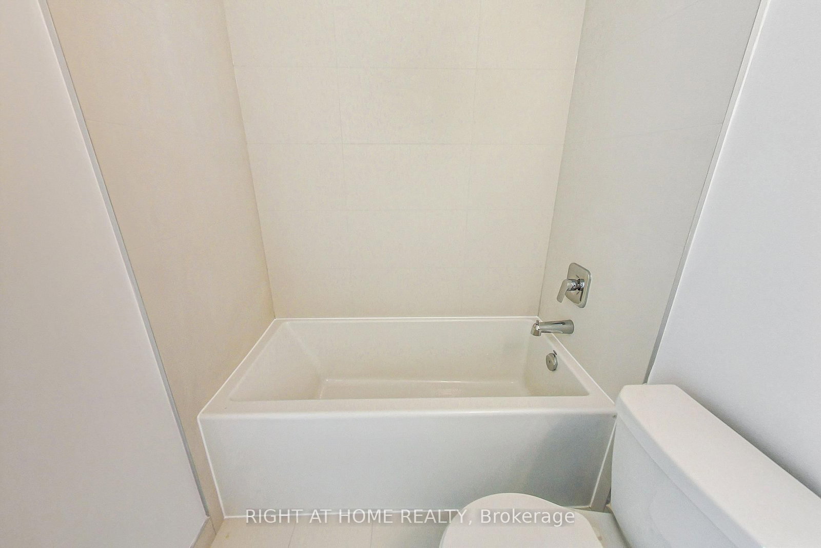 50 Dunfield Avenue, Unit 2113 - Photo 21