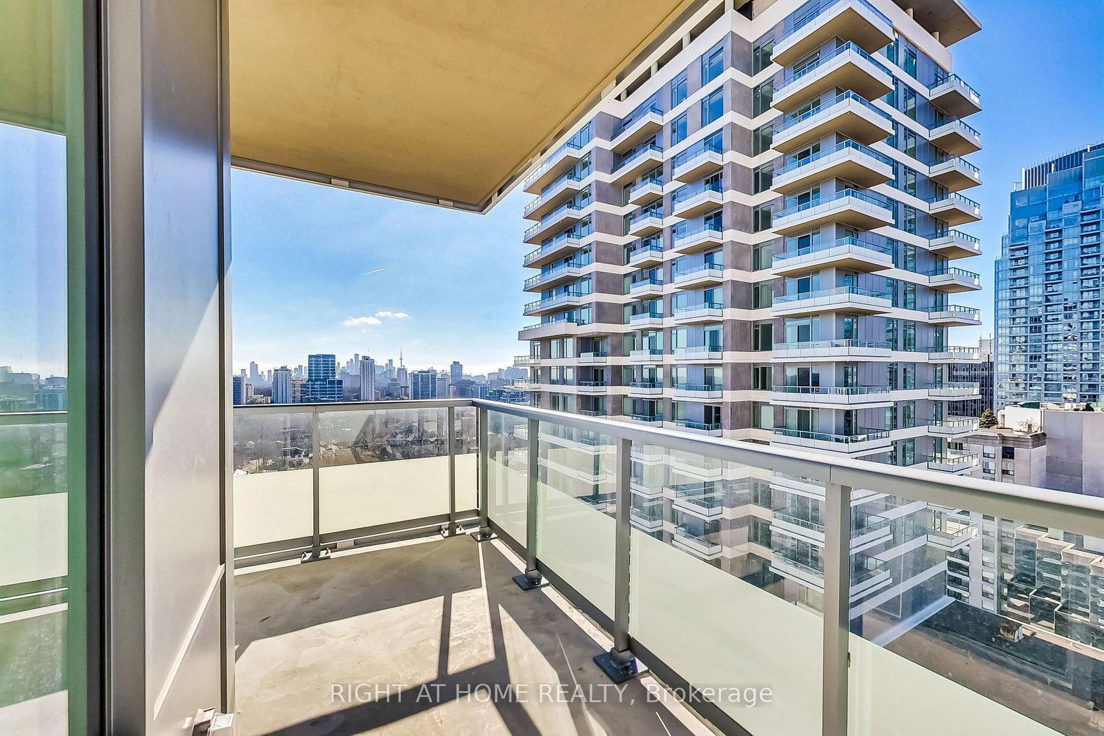 50 Dunfield Avenue, Unit 2113 - Photo 27