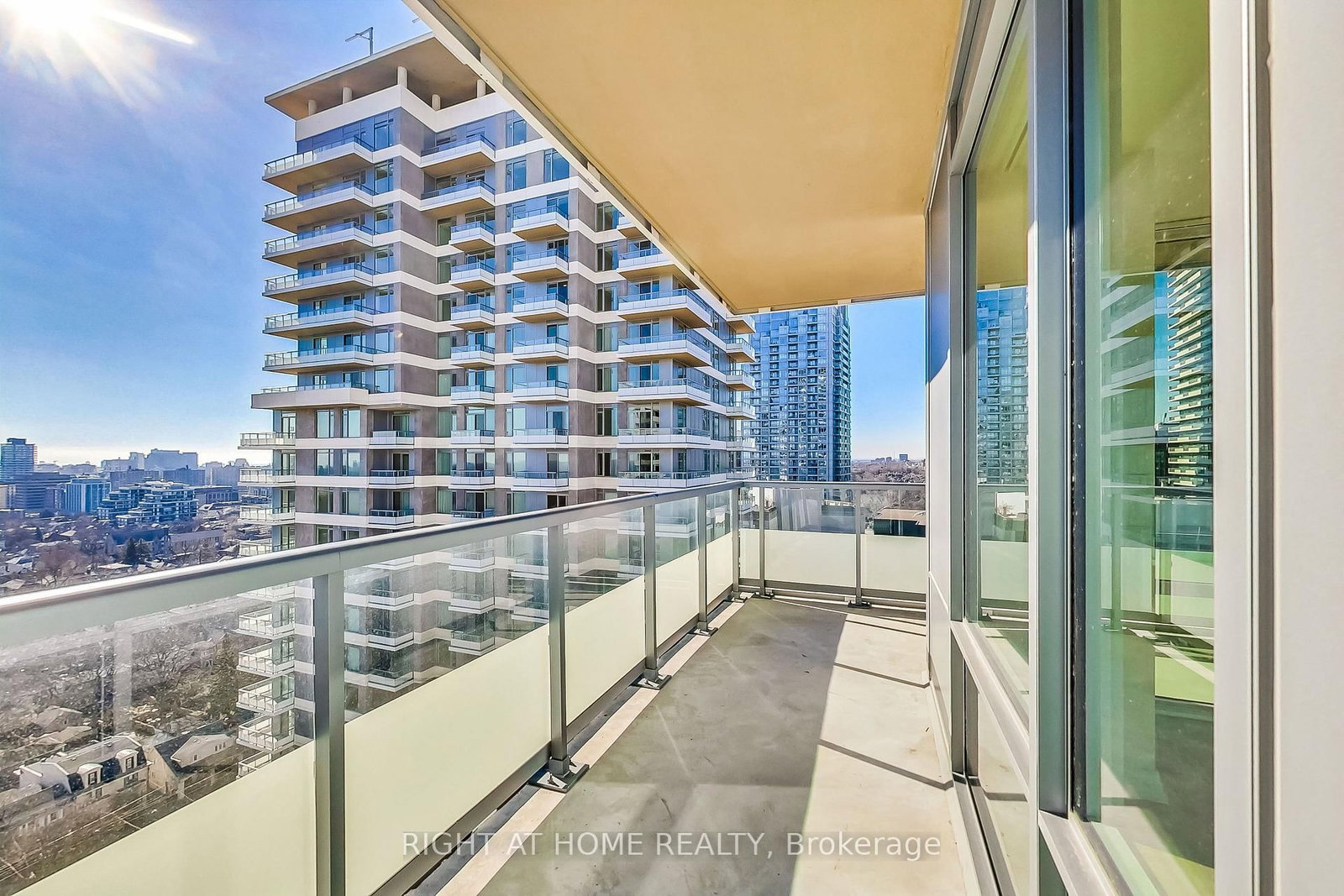 50 Dunfield Avenue, Unit 2113 - Photo 30