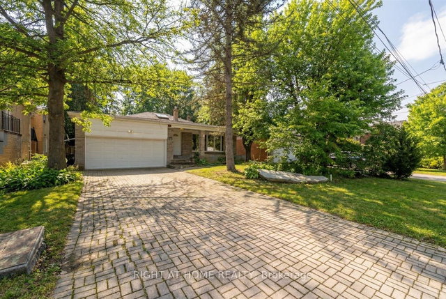 23 Christine Crescent