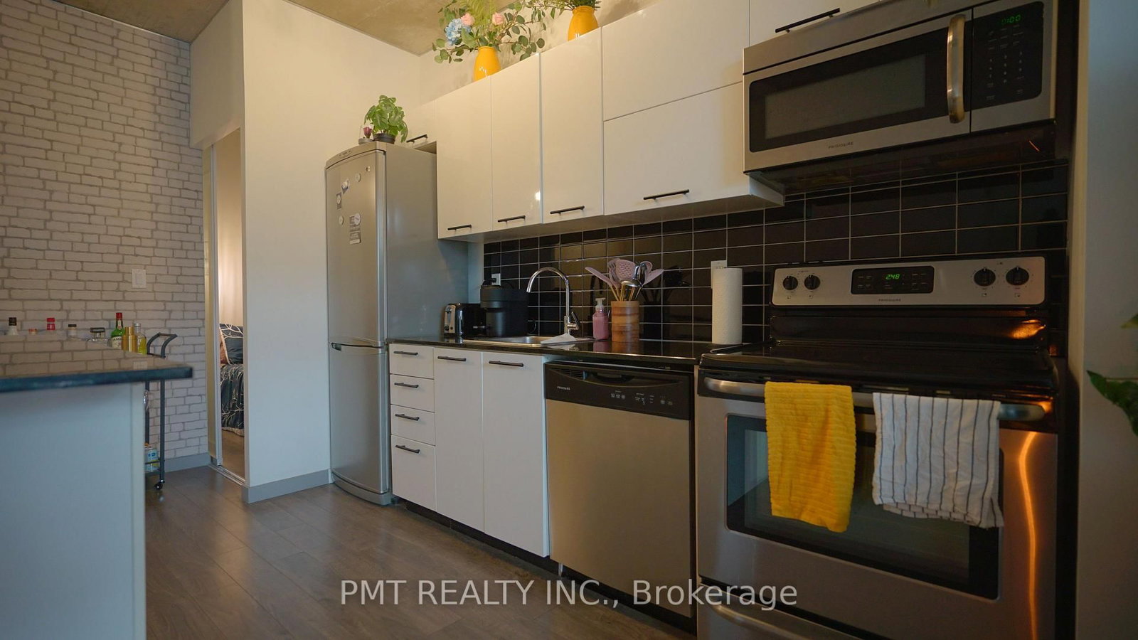 Condo for lease at 1014-150 Sudbury Street, Toronto, Ontario, M6J 3S8 - Little Portugal - MLS: C12992100