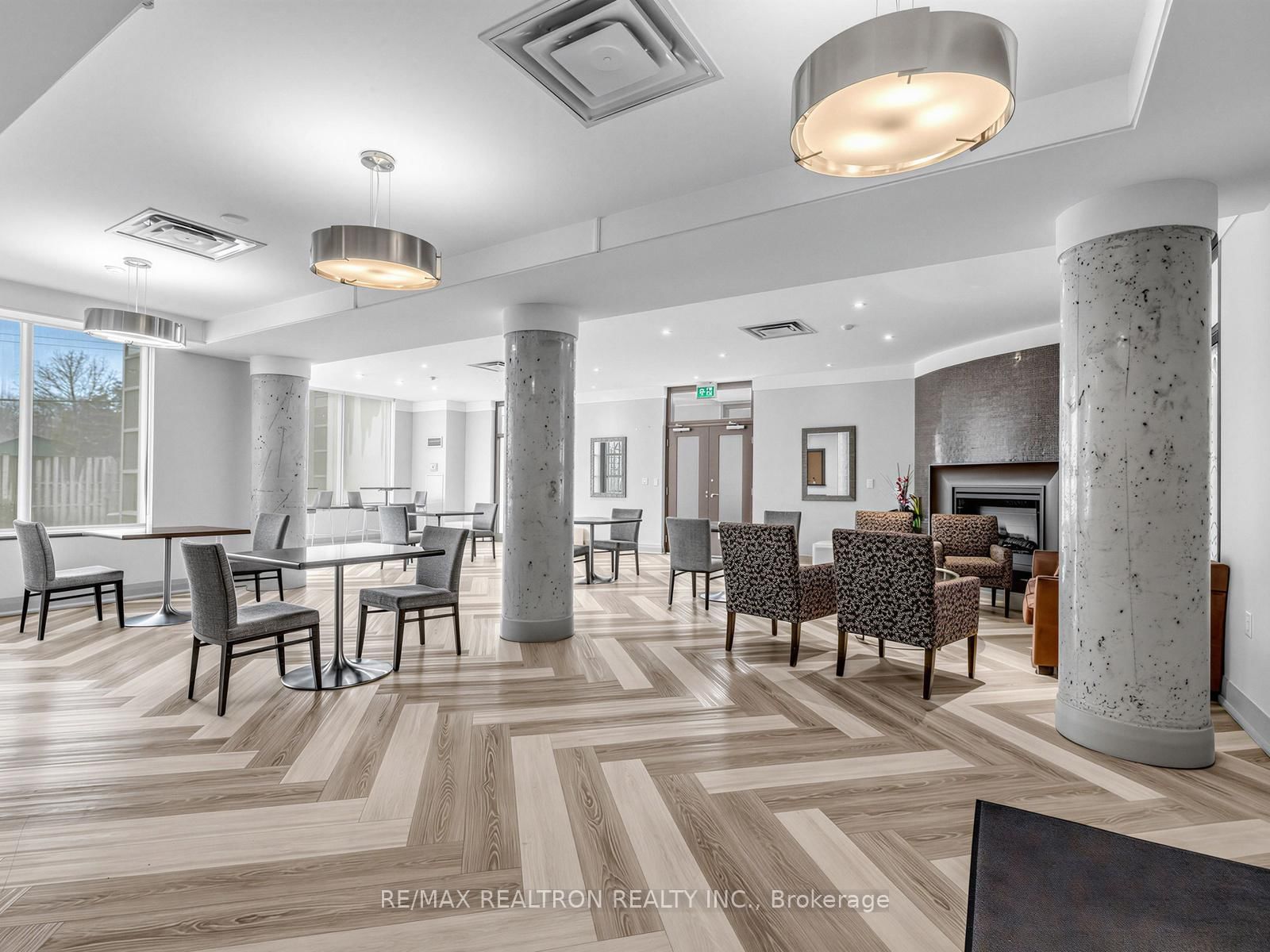 Condo for sale at 512-3830 Bathurst Street, Toronto, Ontario, M3H 6C5 - Clanton Park - MLS: C12992164